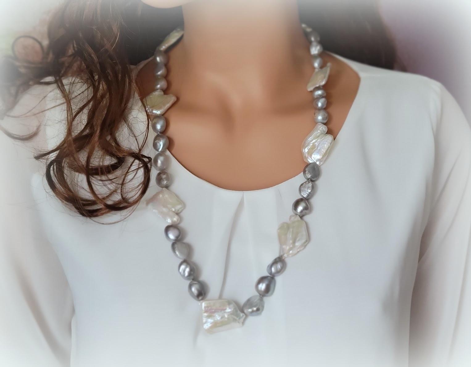 vintage baroque pearl necklace
