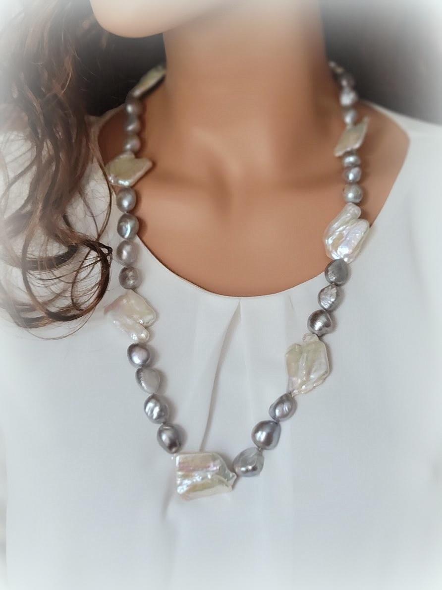 Art Deco Vintage Biwa Pearl and Baroque Pearl Necklace For Sale