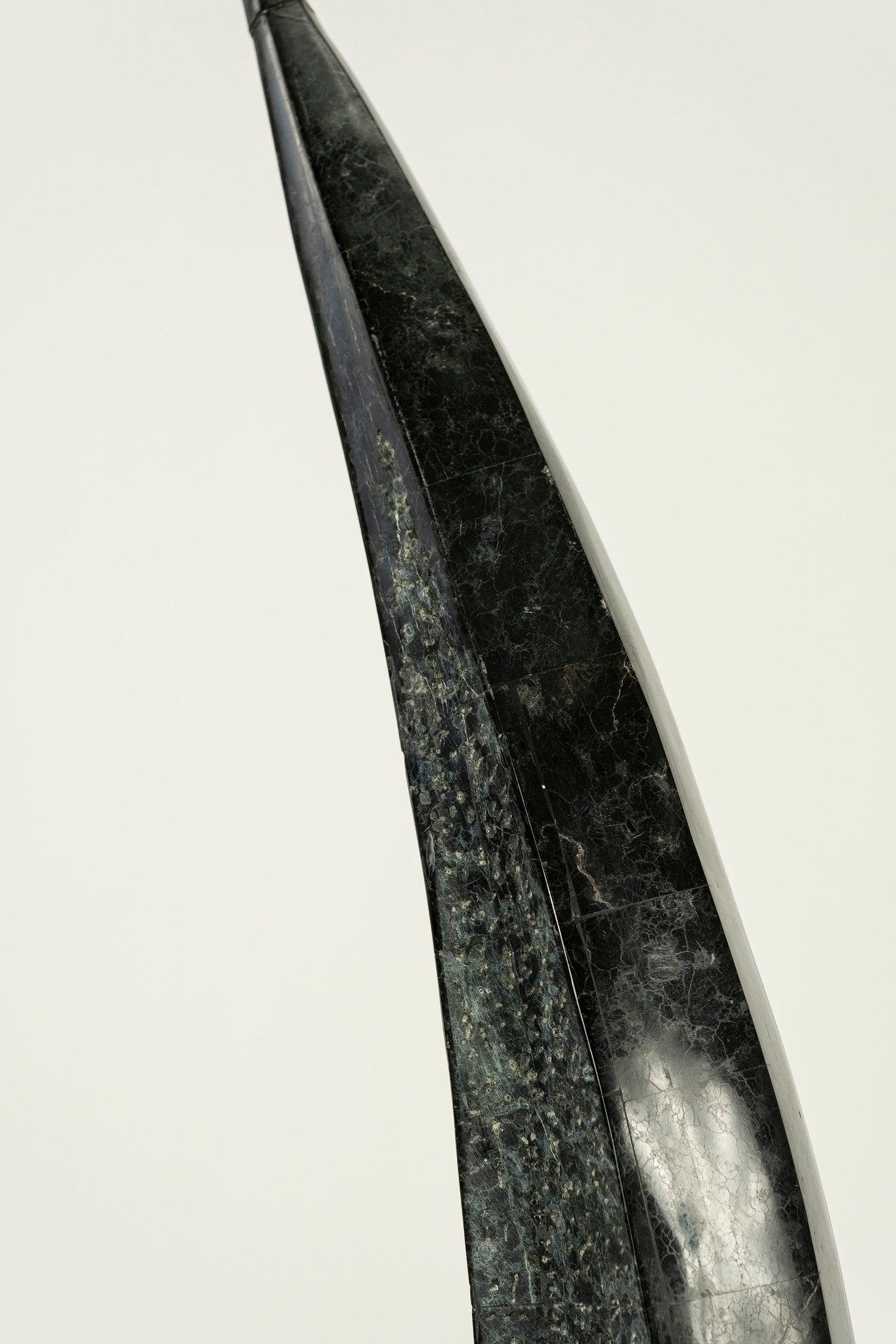 Scultura astratta nera vintage in pietra tessellata in vendita 1