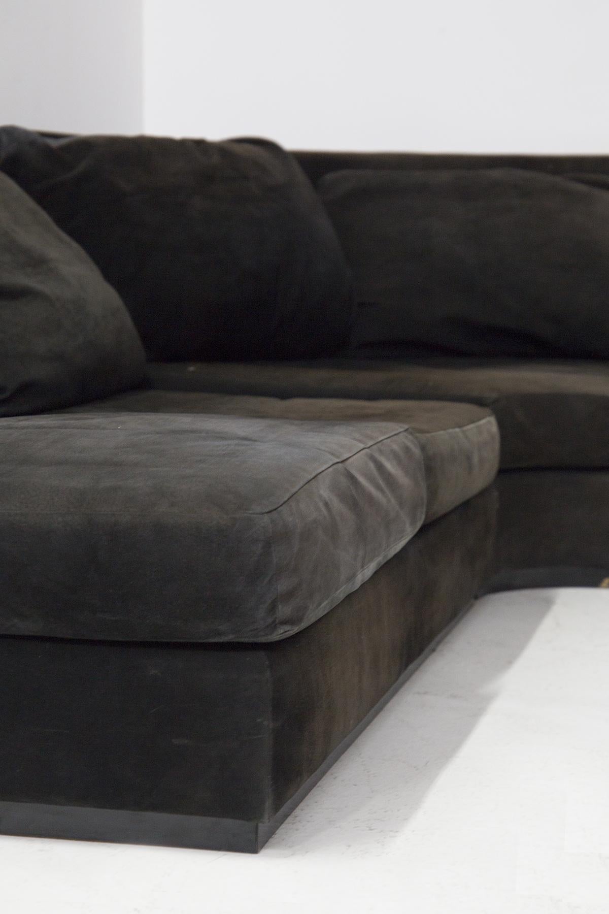 Vintage Black Alcantara Corner Sofa In Good Condition For Sale In Milano, IT