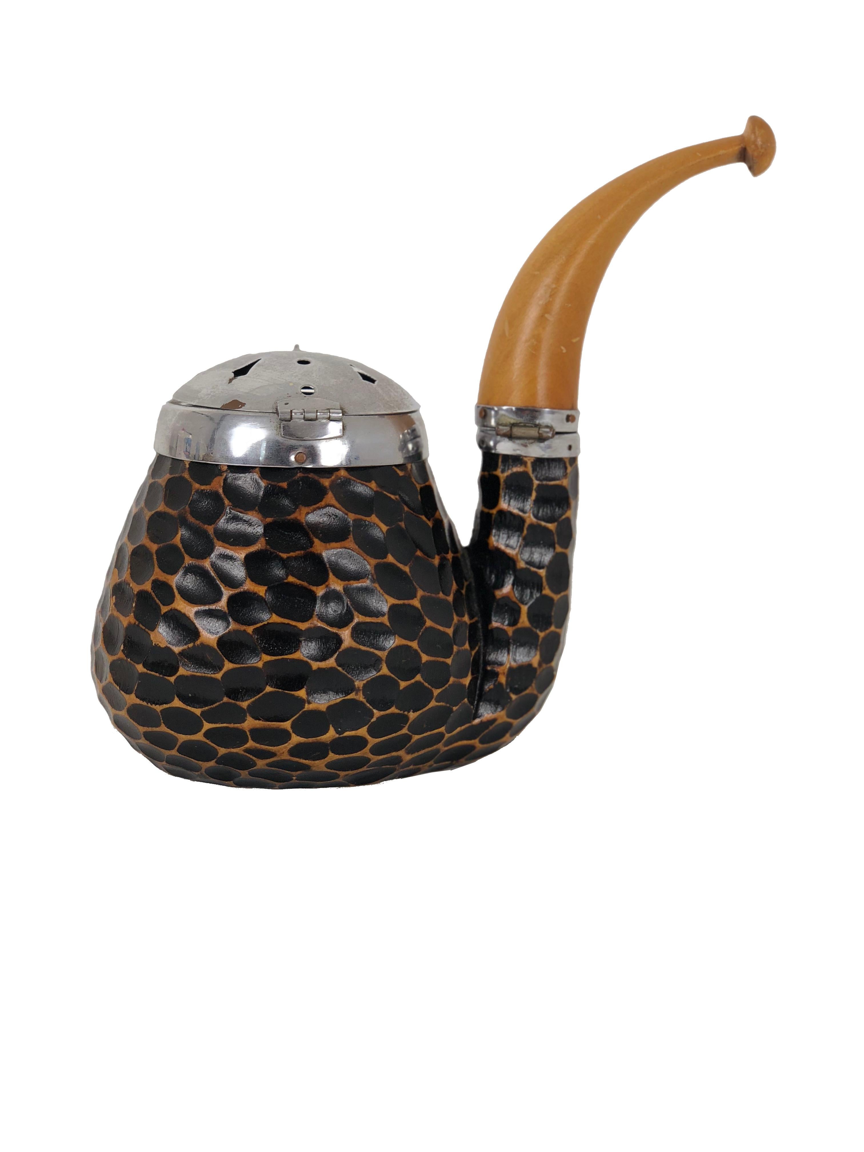 Mid-Century Modern Vintage Black Aldo Tura Tobacco Wood and Brass Pipe, 1940s, Italy