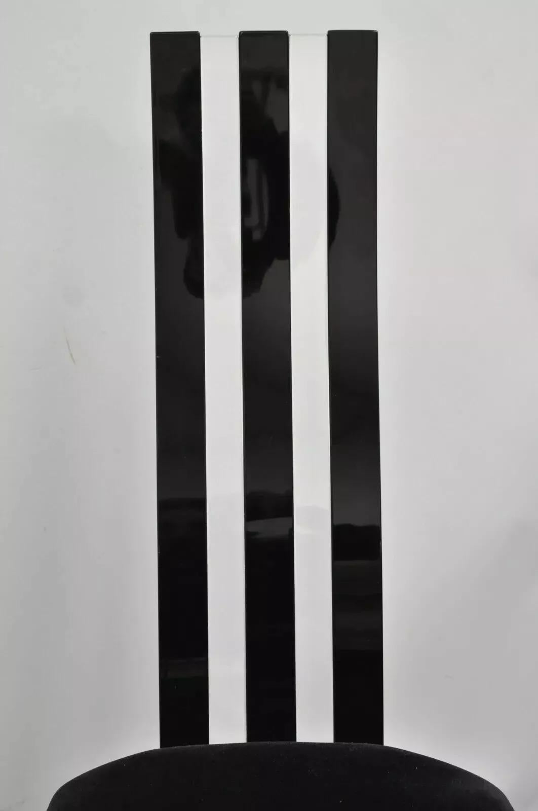 Sedie da pranzo scultoree vintage con schienale alto in lucite nera e trasparente - Set di 4 In condizioni buone in vendita a Philadelphia, PA