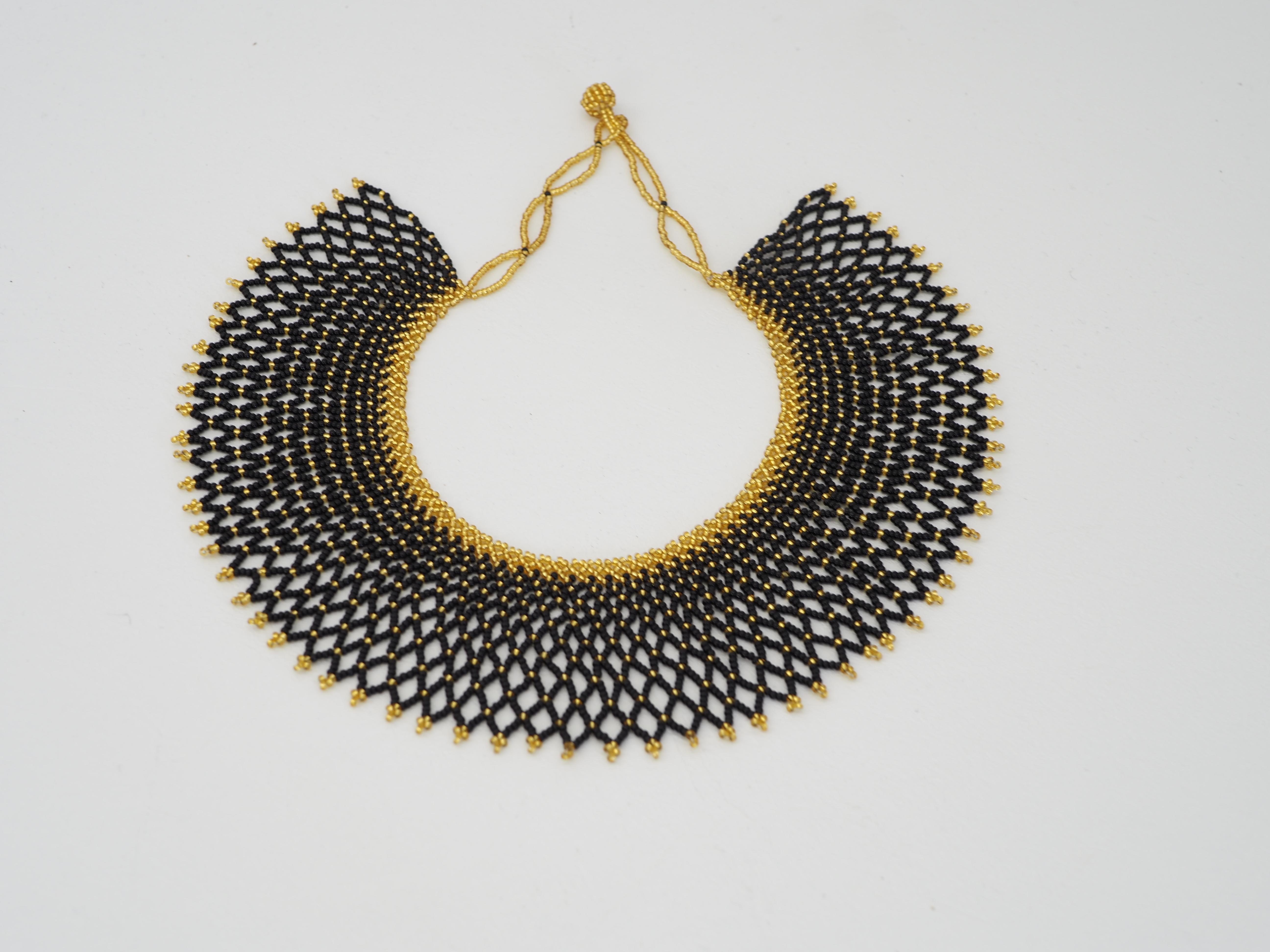 Vintage Black and gold tone beads necklace 4