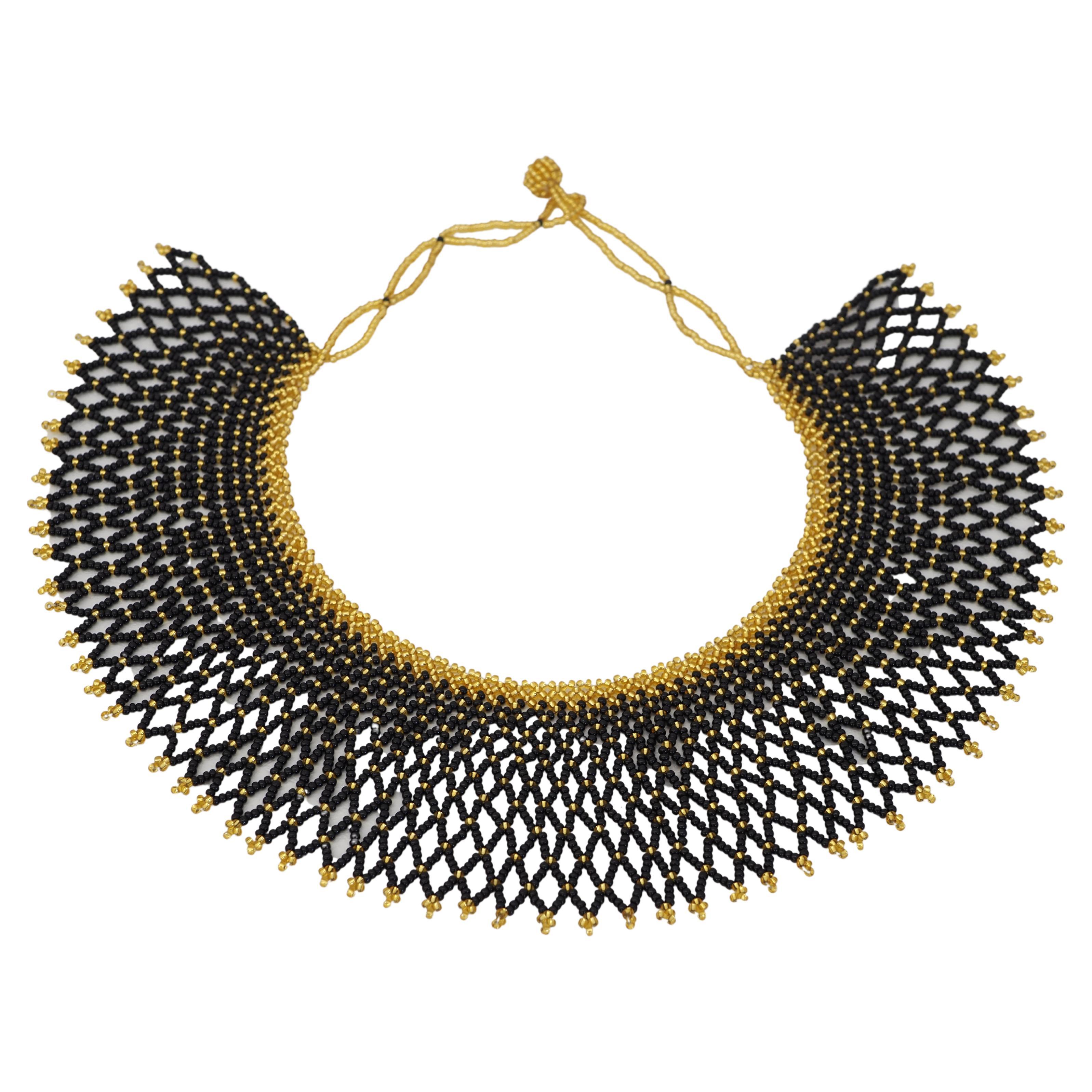 Vintage Black and gold tone beads necklace