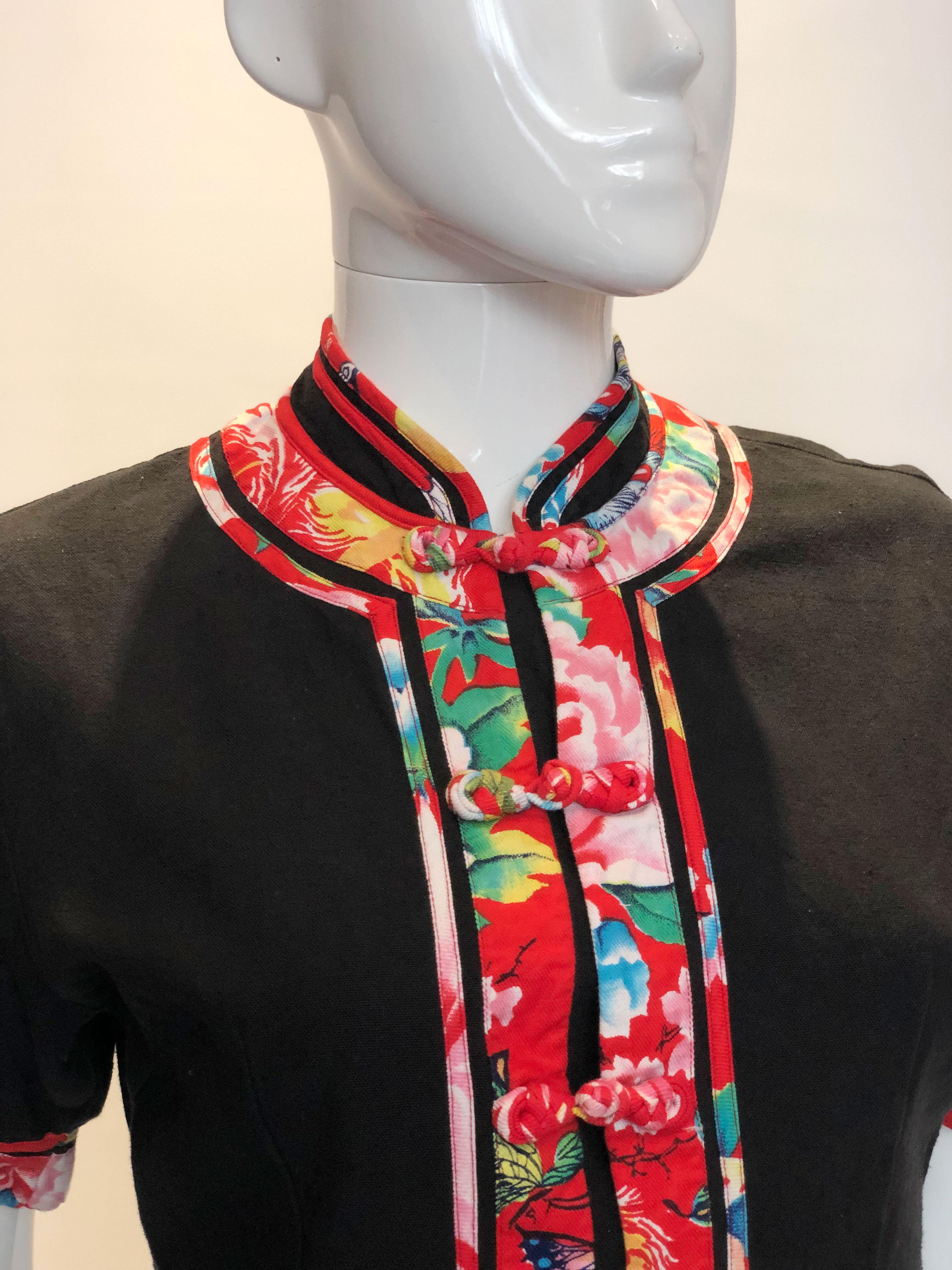 Vintage Black and Print Chinese Style Jacket In Good Condition For Sale In London, GB