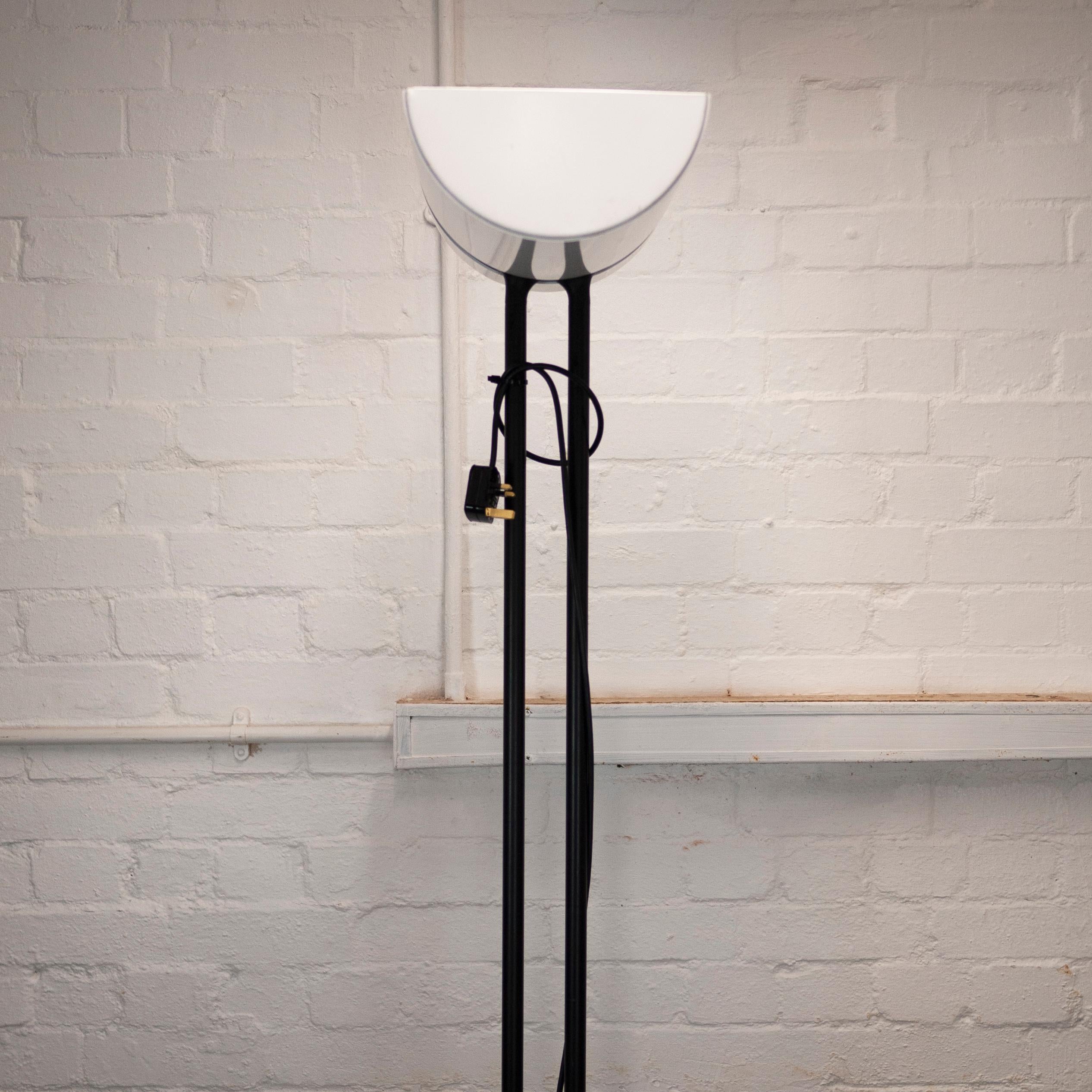 Vintage Black and White Double Stem Factory Floor Lamp, 1980s For Sale 1