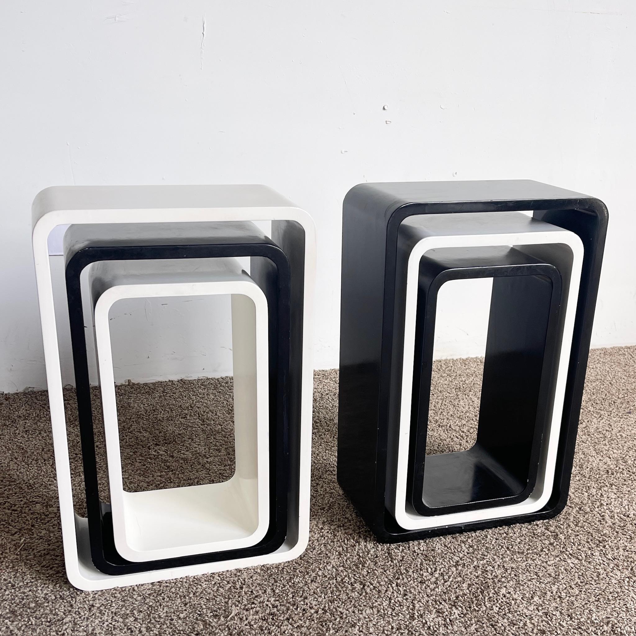 Vintage Black and White Modular Nesting Tables - 6 Tables In Good Condition For Sale In Delray Beach, FL