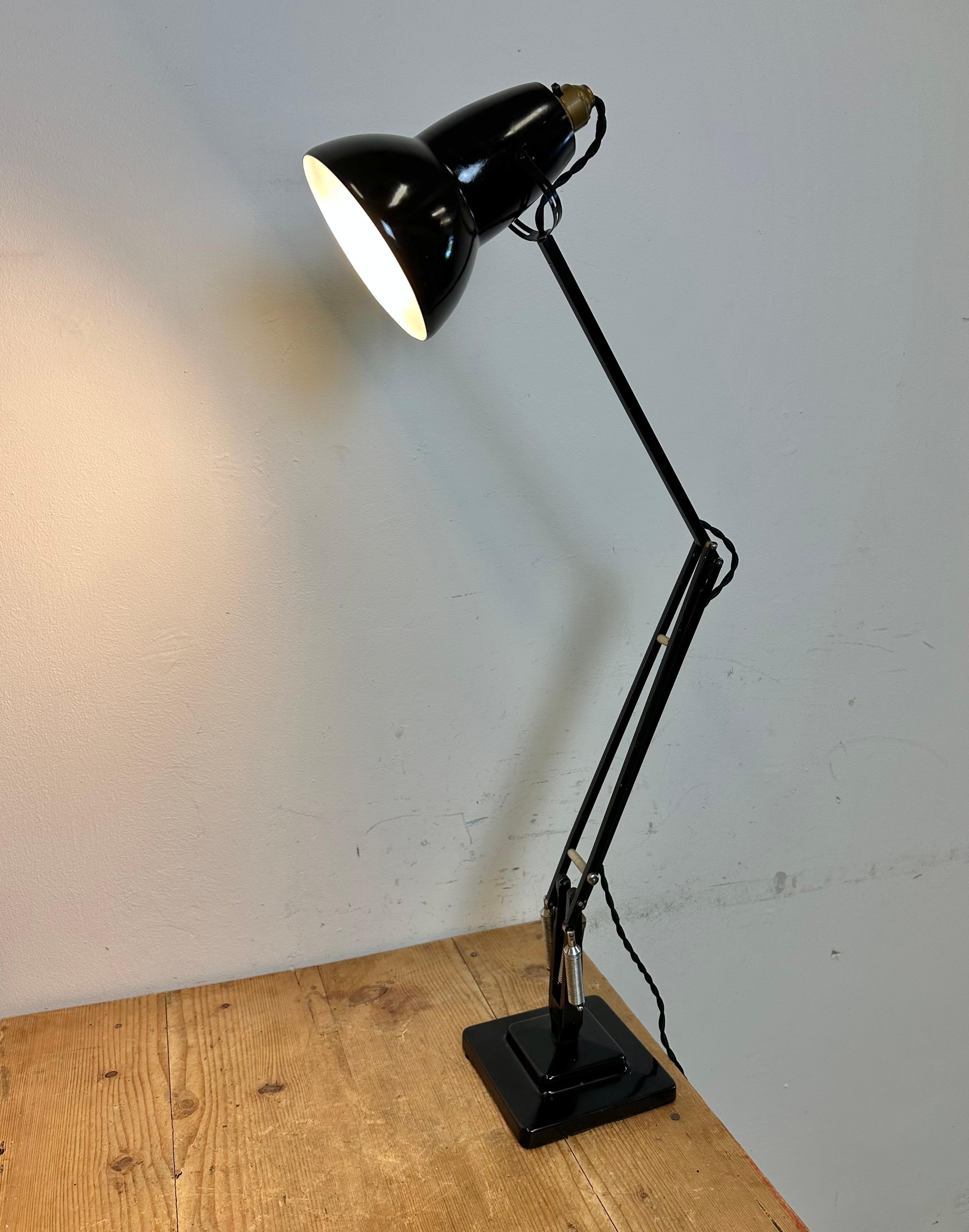 Vintage Black Anglepoise Table Lamp from Herbert Terry & Sons, 1950s 10