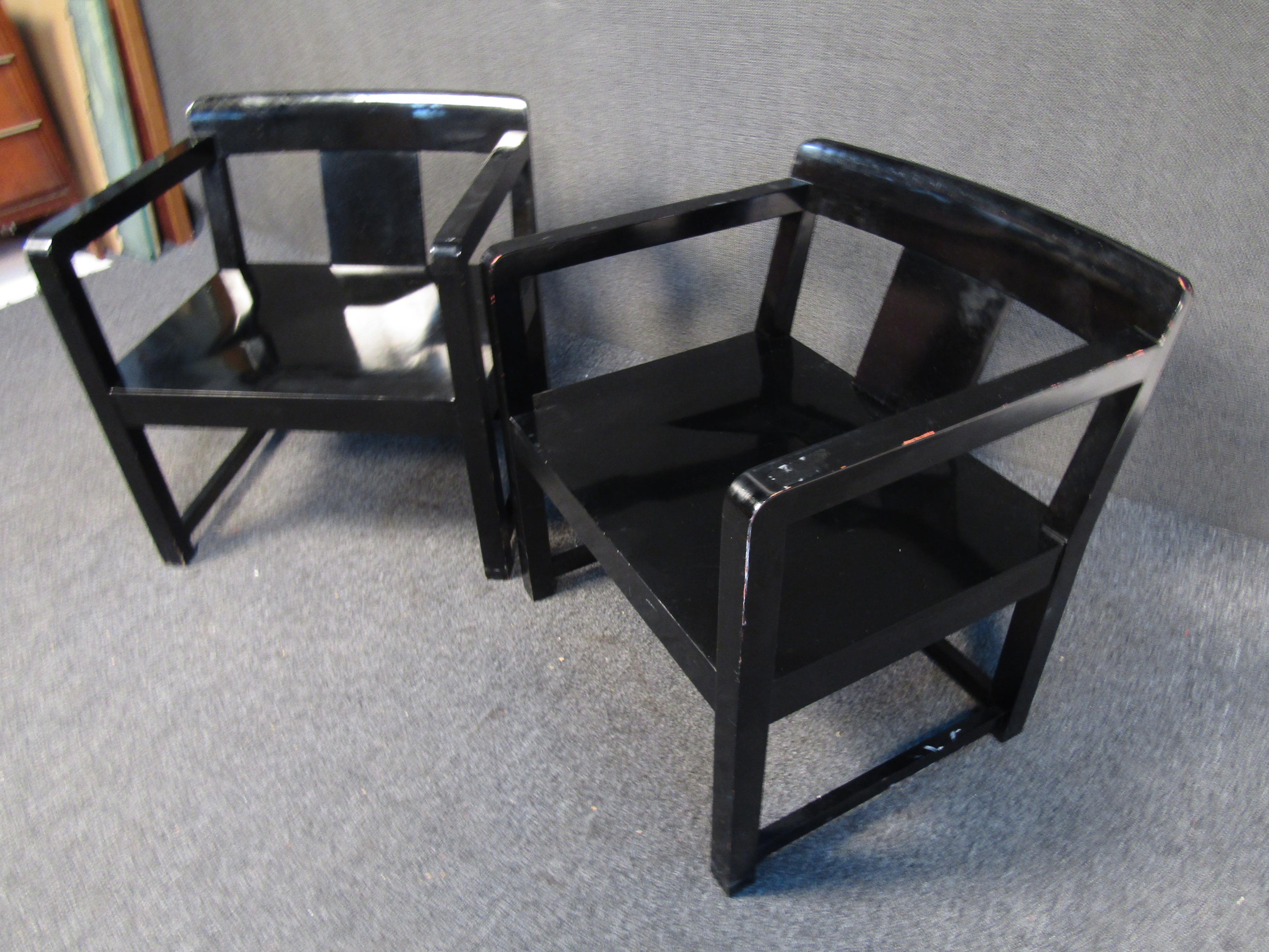 Vintage Black Armchairs by Casamilano In Good Condition For Sale In Brooklyn, NY