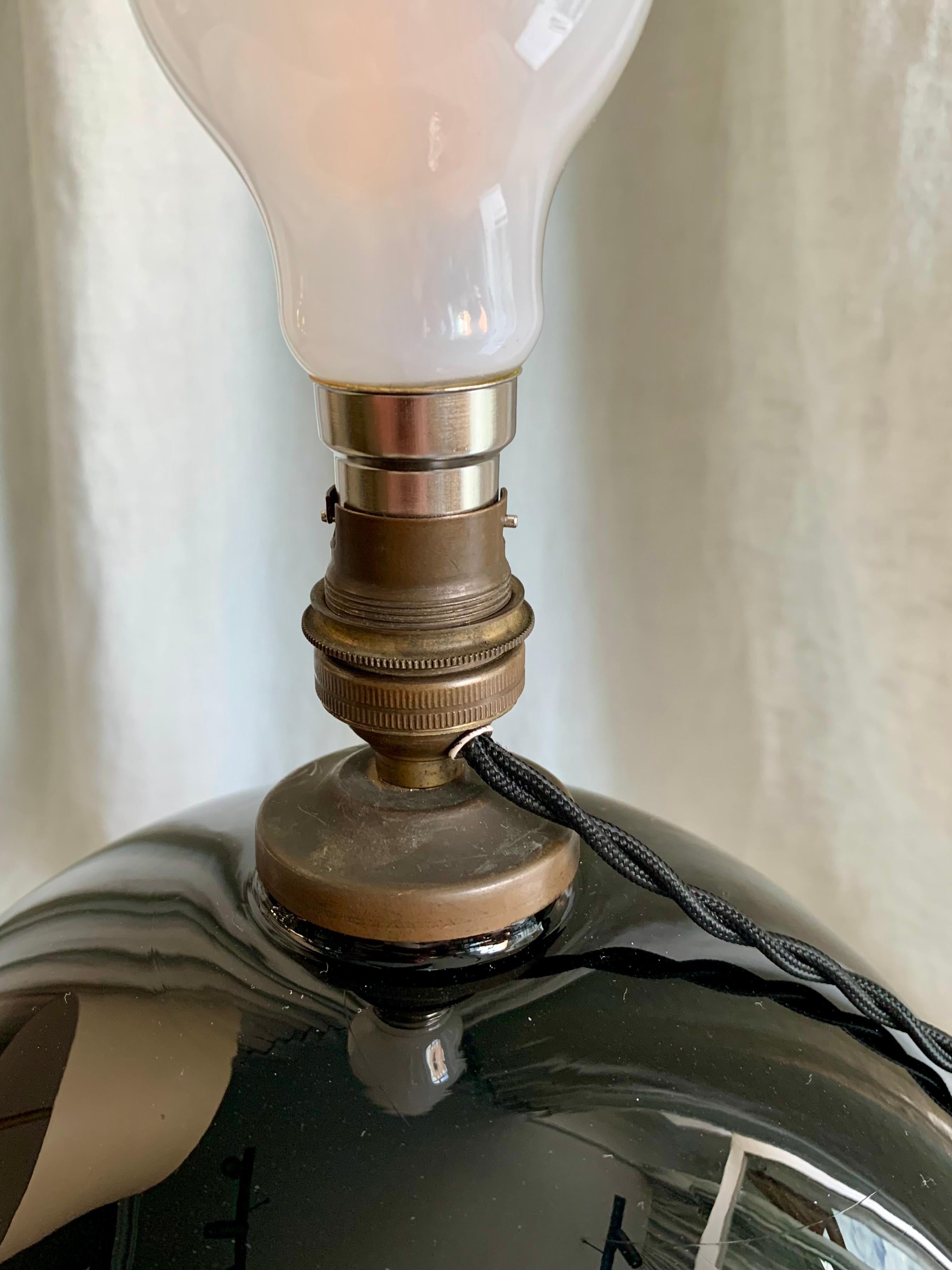 Lampe Vintage Art Deco Noir en Verre Opale Bon état - En vente à Hellerup, DK