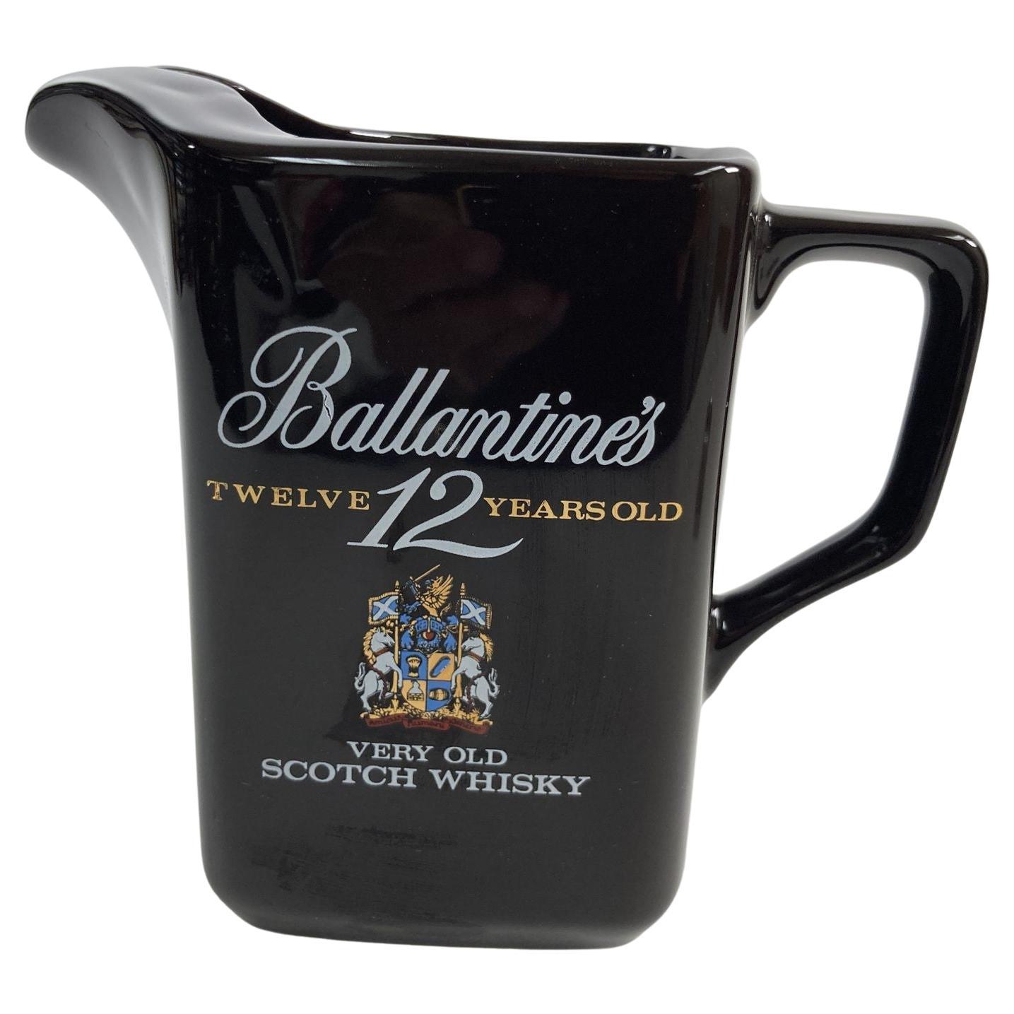 Jarra de agua negra de barware vintage para Ballantine's años 80