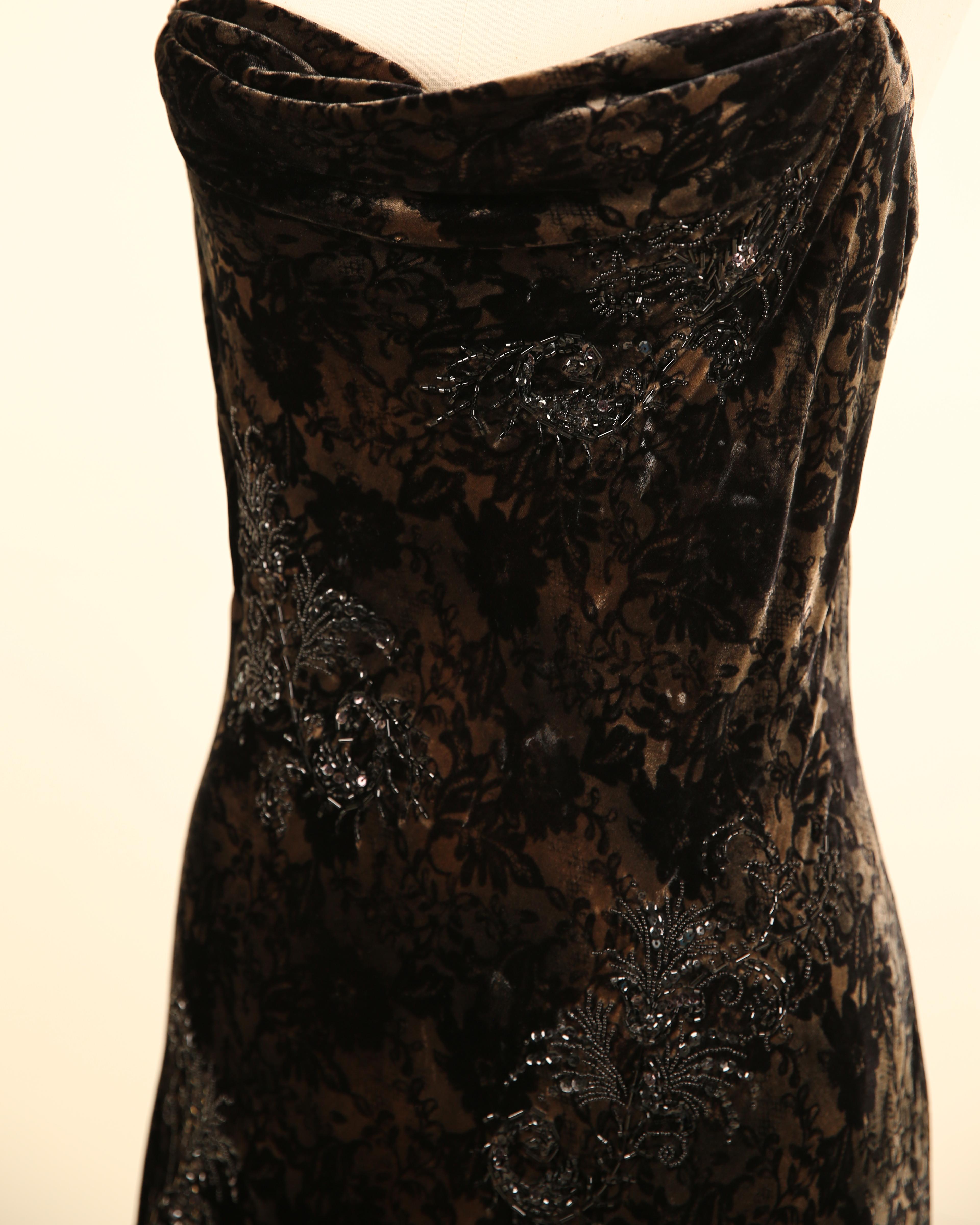 Vintage black brown floral velvet beaded backless bias slip dress gown M - L For Sale 6