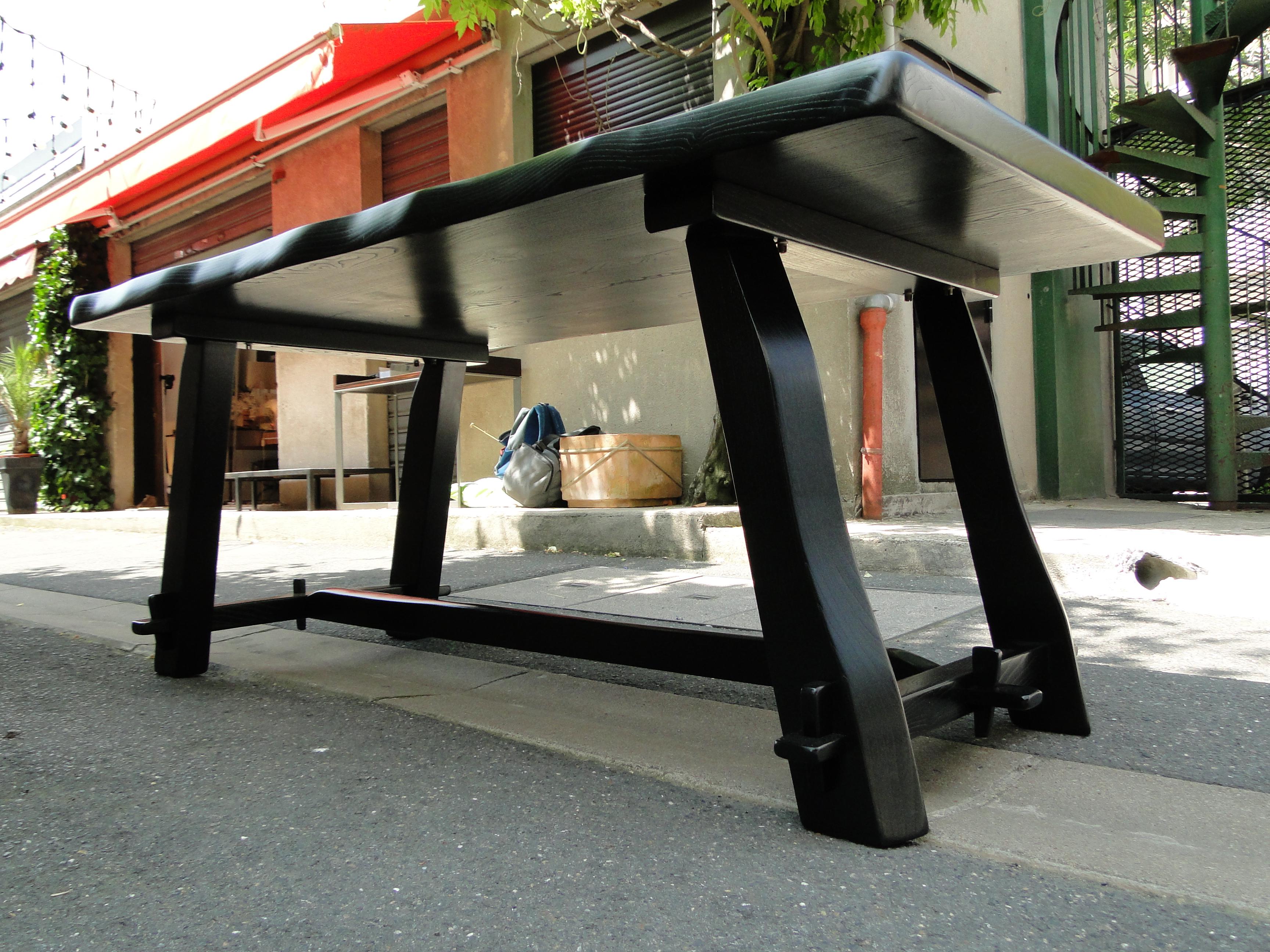 Olavi Hanninen  Vintage Black Brutalist Table Desk in Elm  For Sale 2