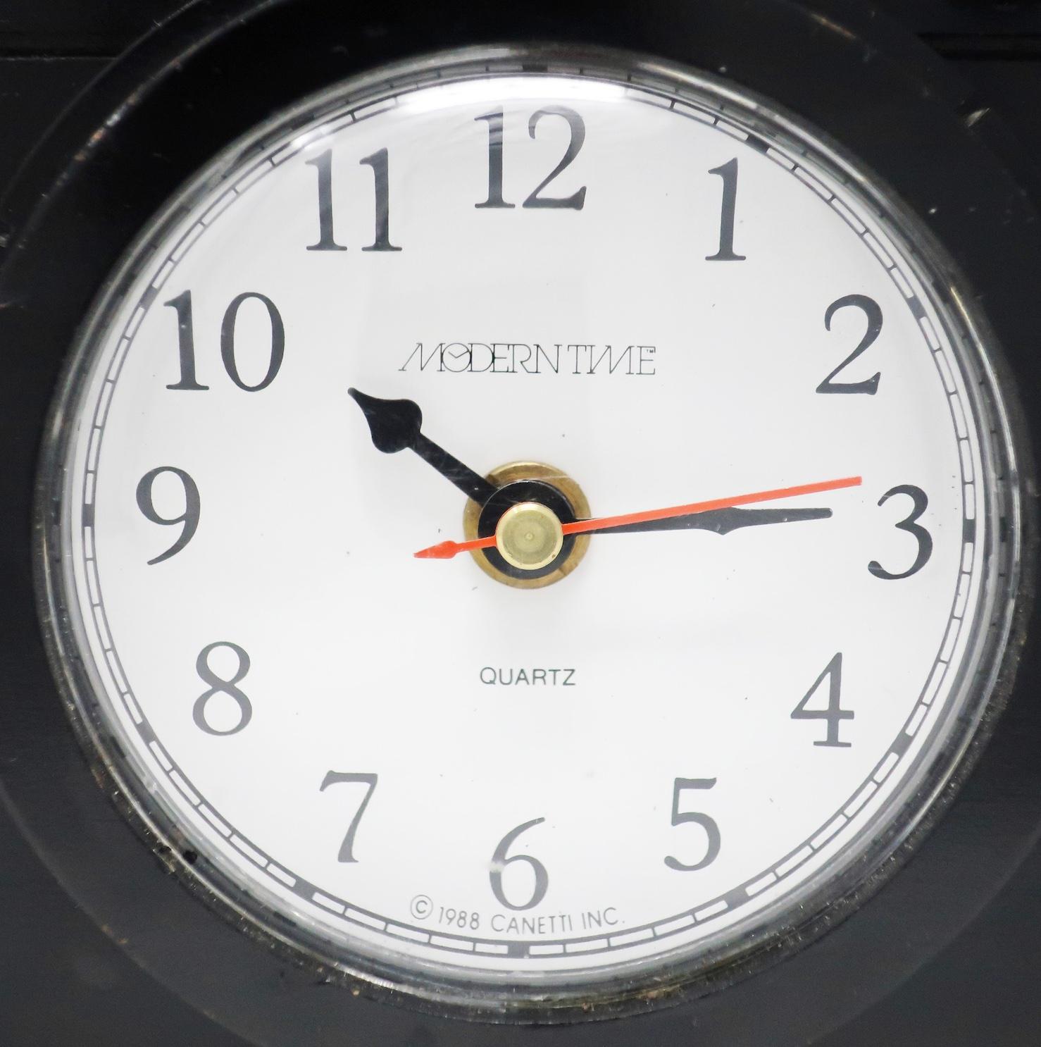 Vintage Black Canetti Camera Clock In Good Condition For Sale In Brooklyn, NY