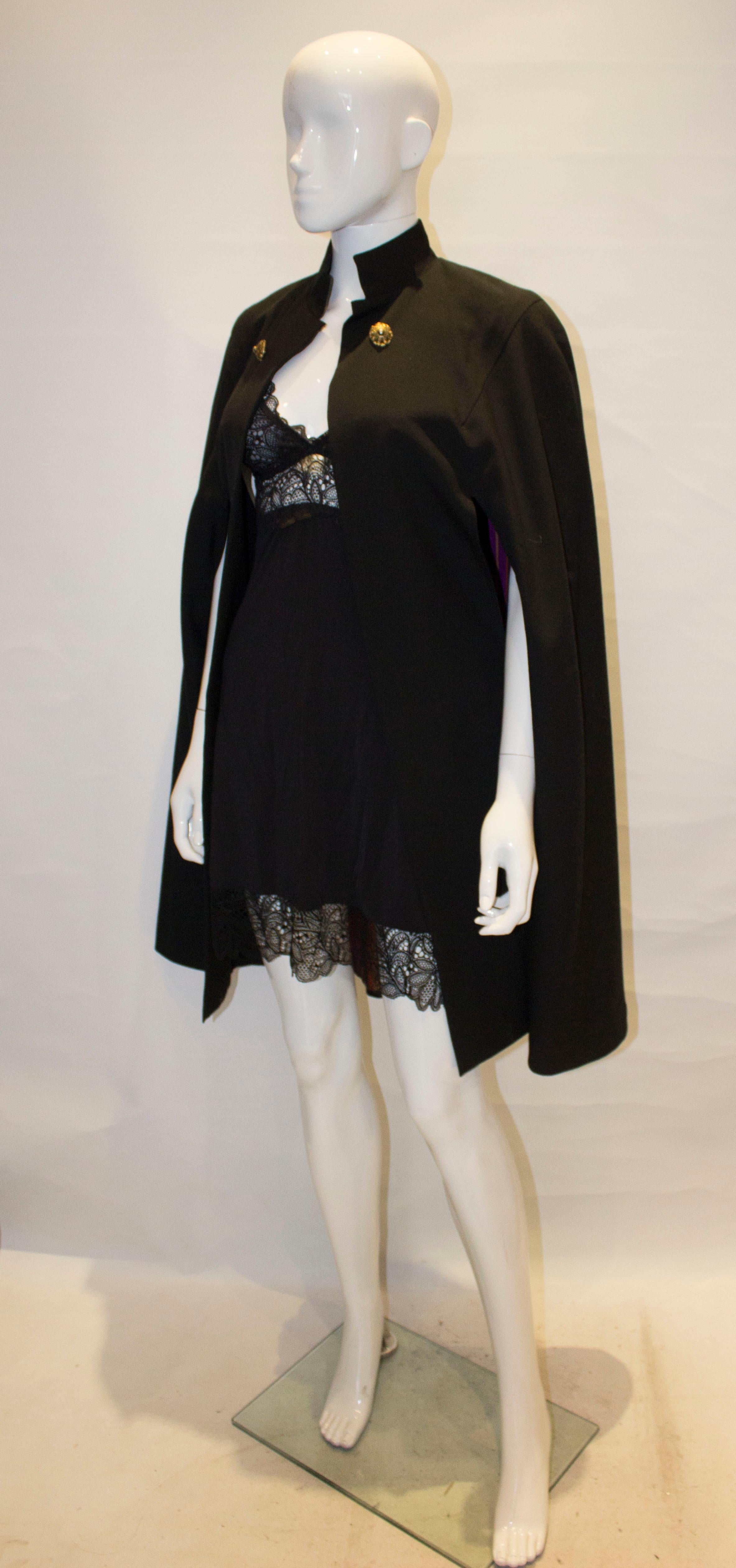 Vintage Black Cape with Wonderful Lining In Good Condition In London, GB