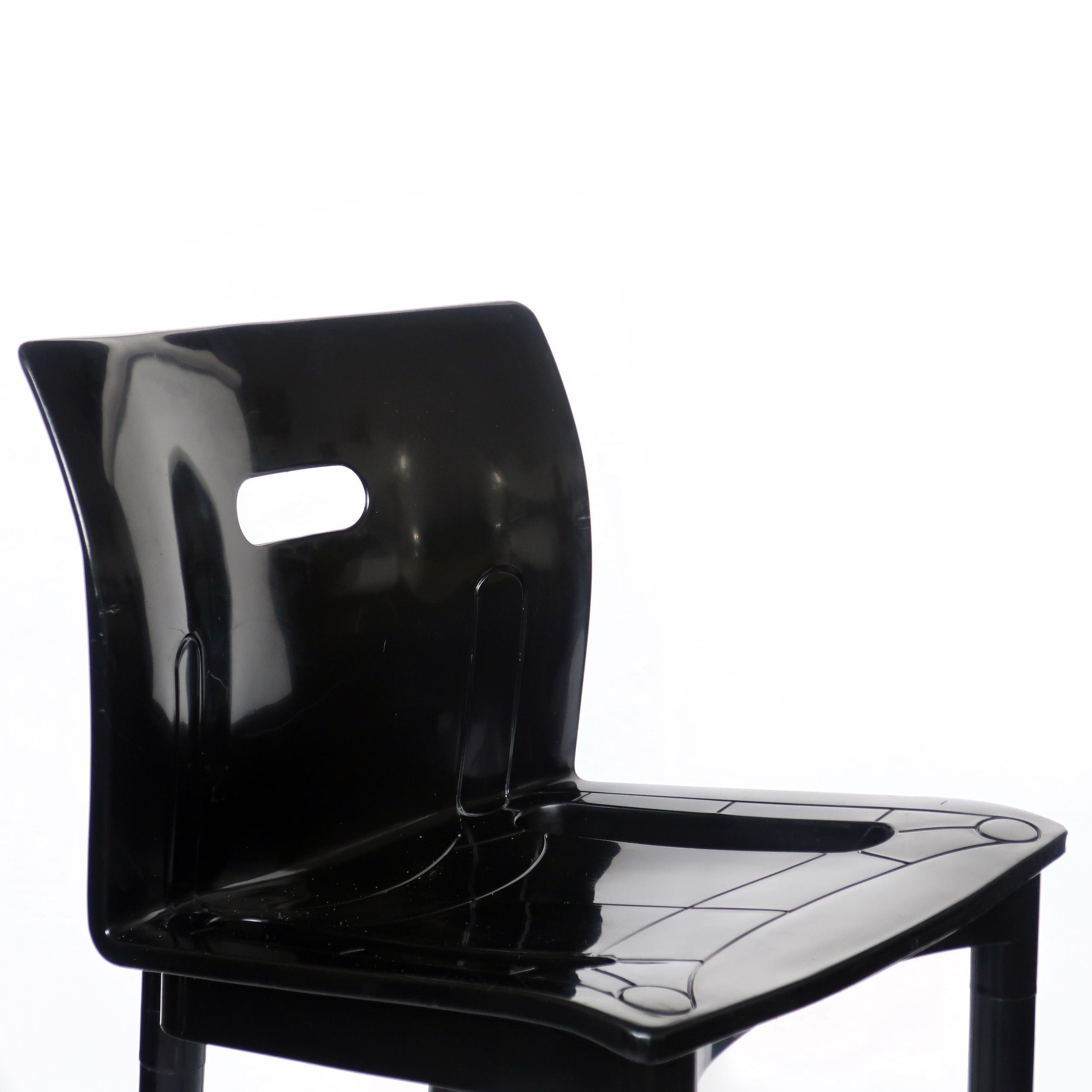 Vintage Black Chair 4870 by Anna Castelli Ferrieri for Kartell For Sale 2