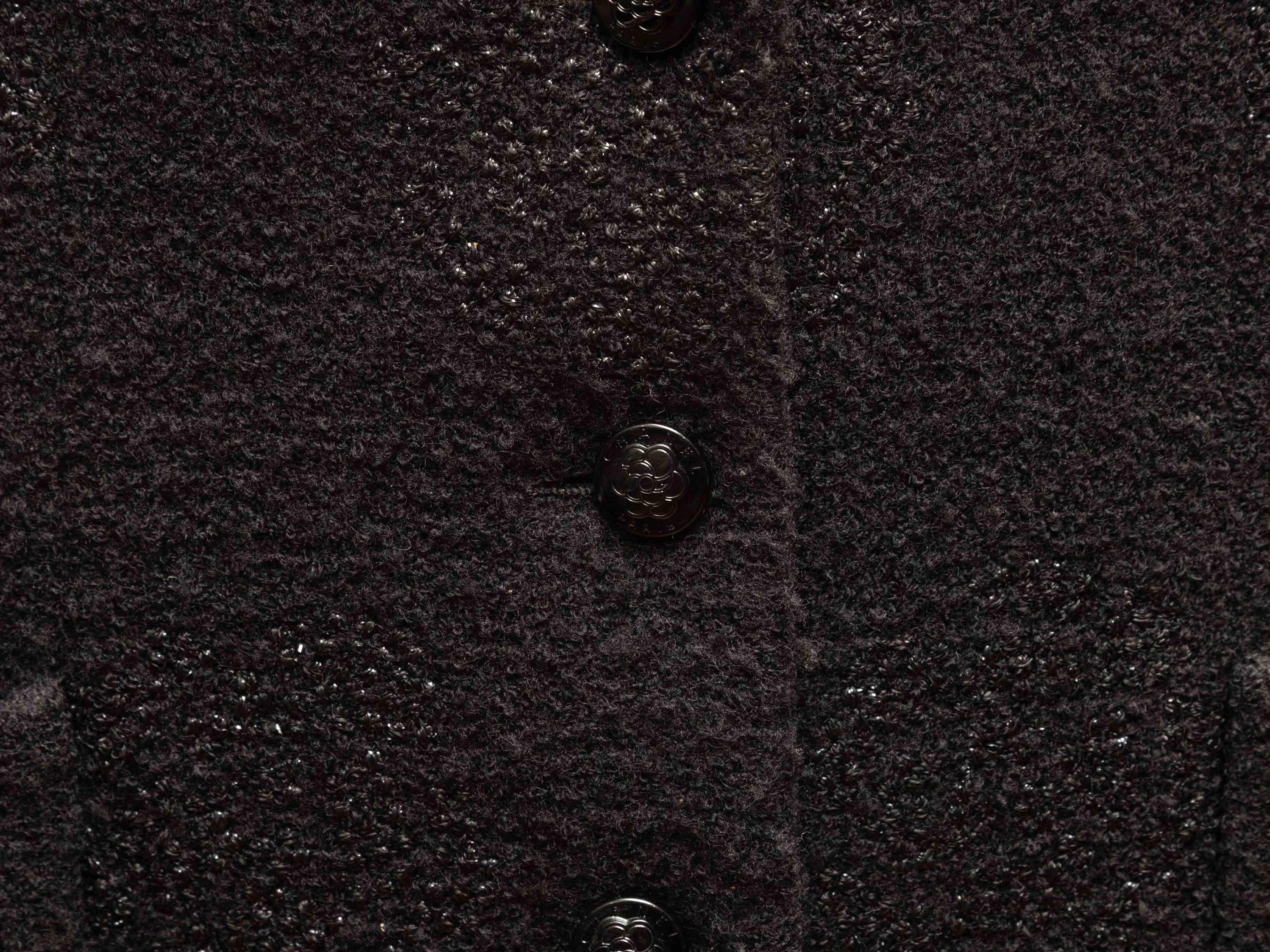 Blazer vintage nero Chanel 2003 in lana con motivo a camelia taglia FR 48 in vendita 2