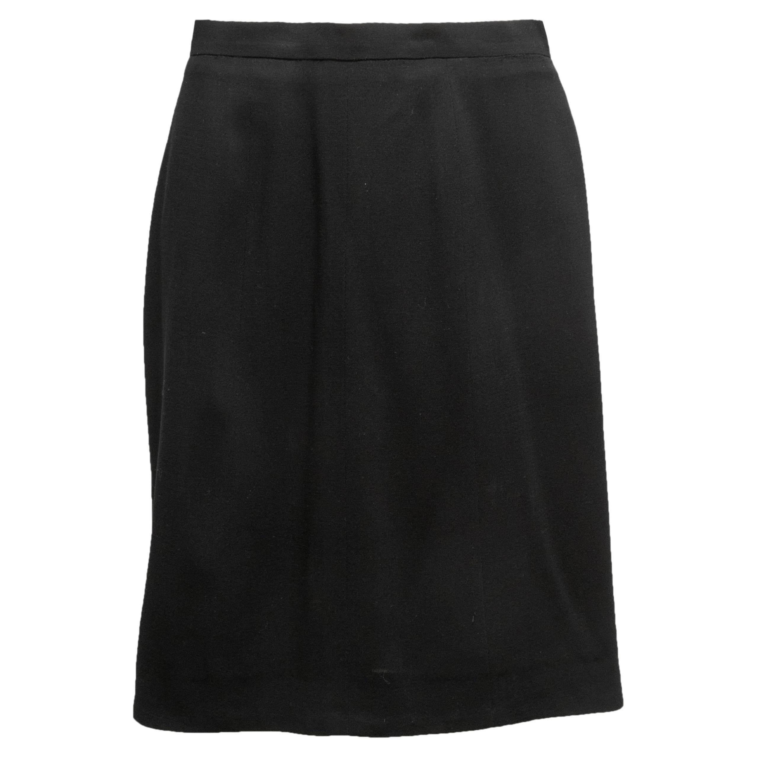 Vintage Black Chanel Boutique Cruise 1998 Wool Skirt Size FR 46 For Sale