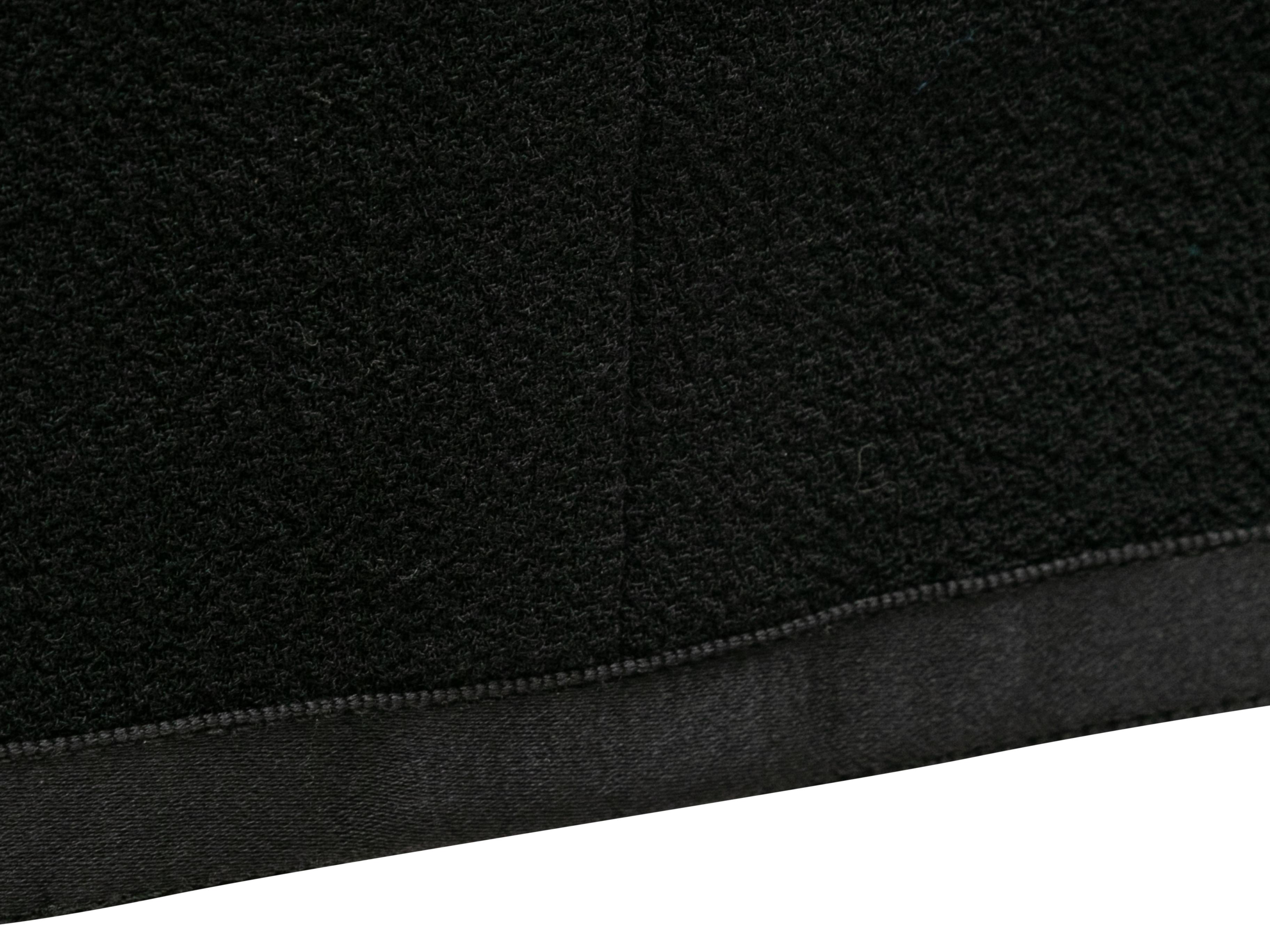 Women's Vintage Black Chanel Boutique Fall/Winter 1997 Wool Skirt Size FR 46