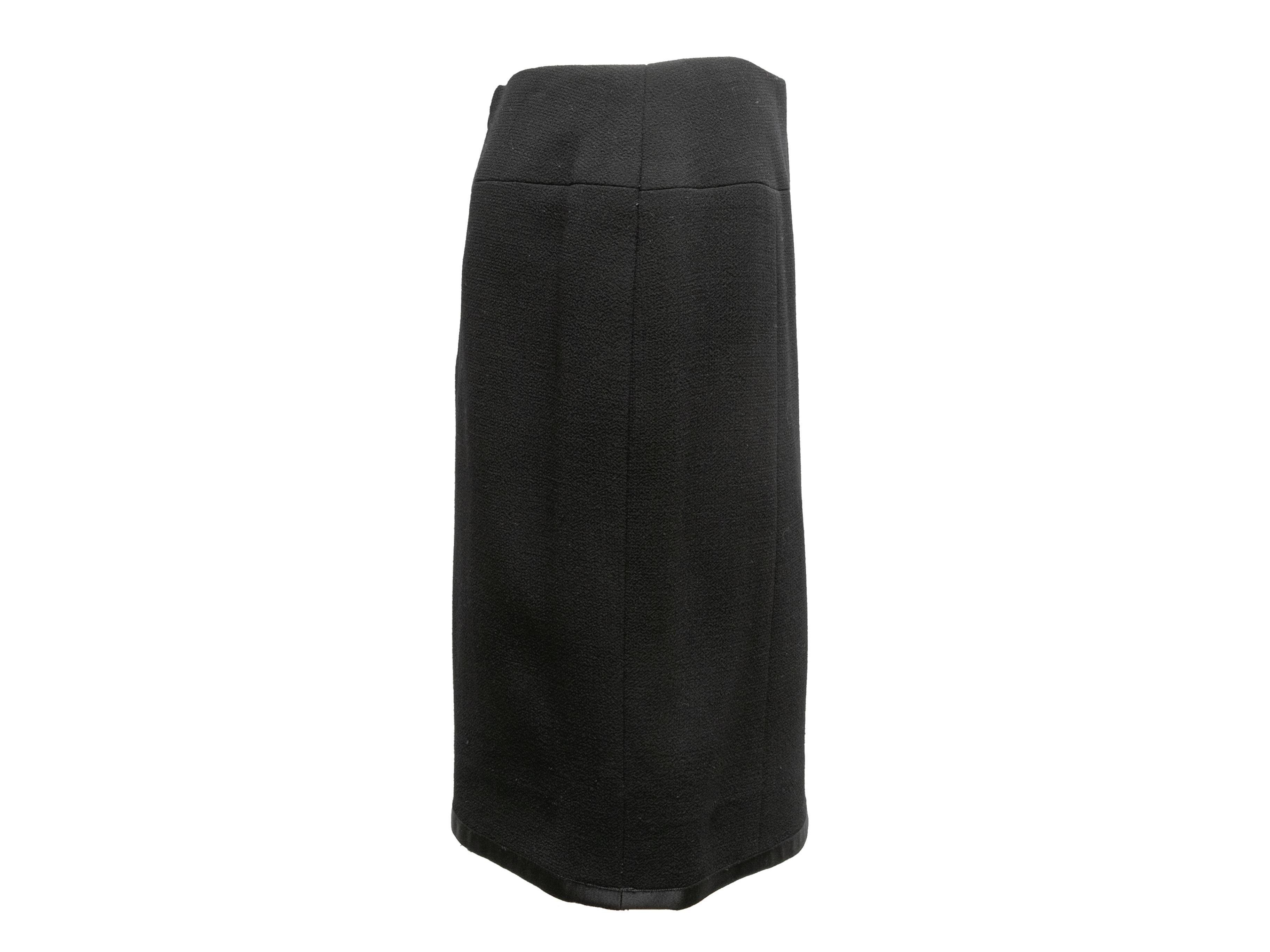 Vintage Black Chanel Boutique Fall/Winter 1997 Wool Skirt Size FR 46 1
