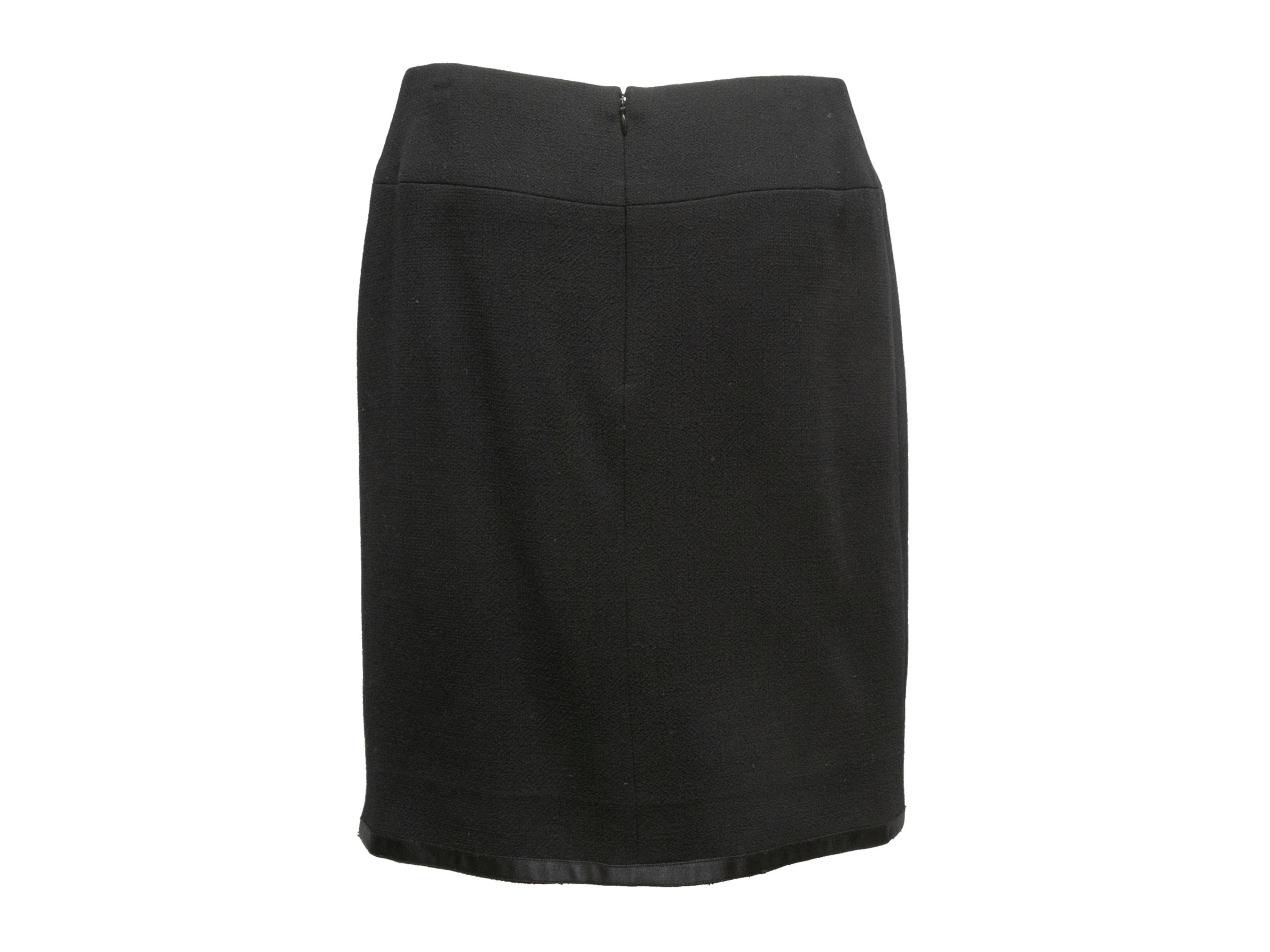 Vintage Black Chanel Boutique Fall/Winter 1997 Wool Skirt Size FR 46 2