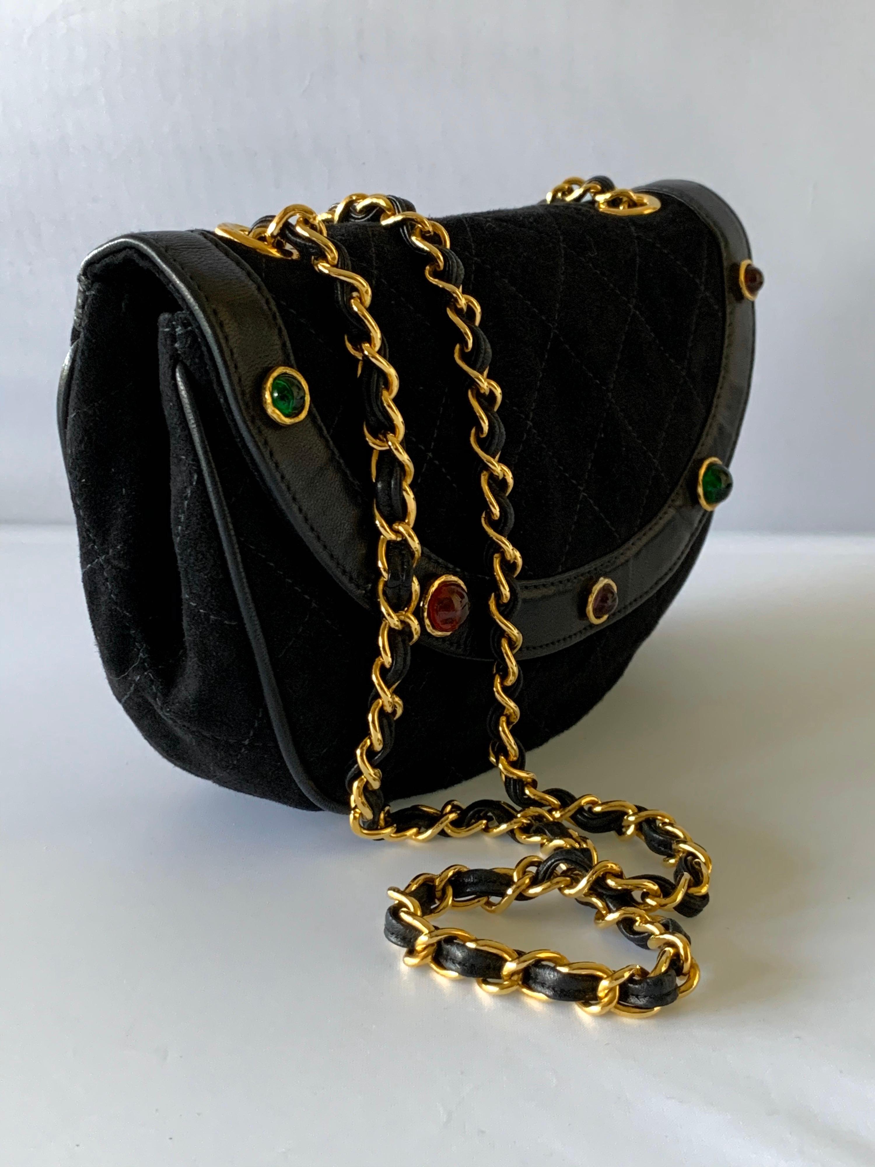 Noir  Chanel  Sac à main vintage matelassé Gripoix Gilt Cross-body en vente