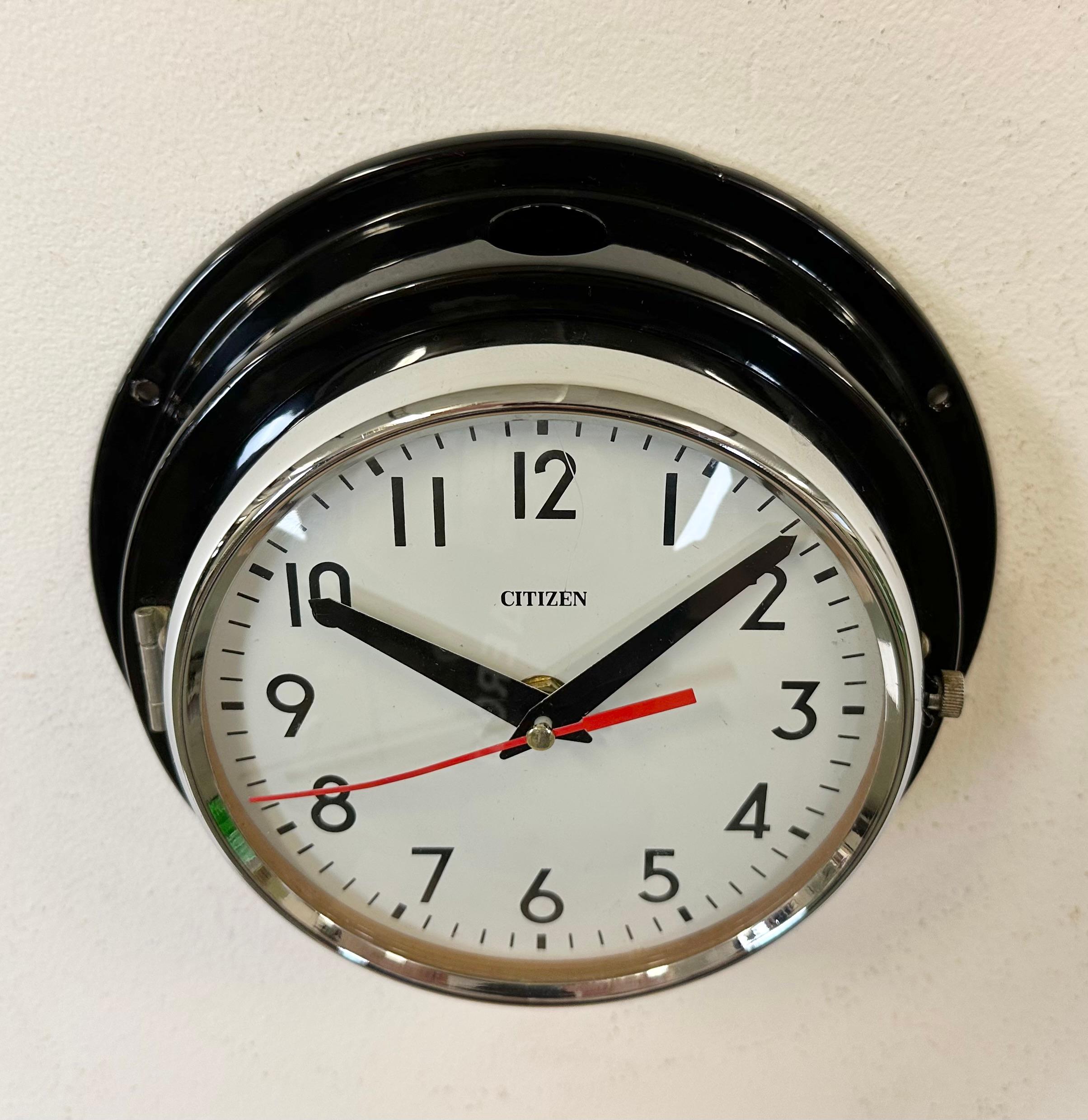 Vintage Black Citizen Maritime Wall Clock, 1970s In Good Condition For Sale In Kojetice, CZ