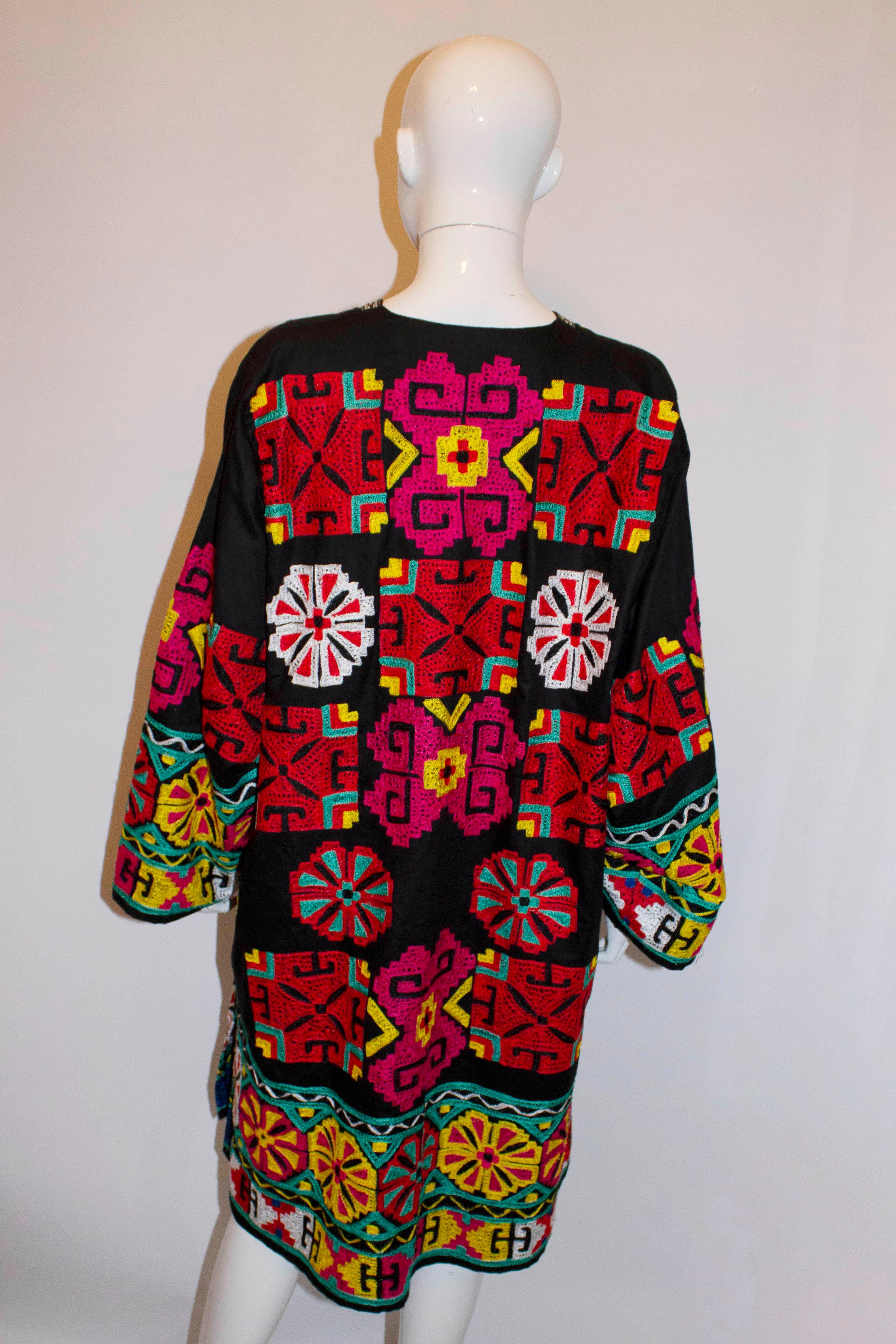 Women's or Men's Vintage Black Cotton Embroidered Kaftan