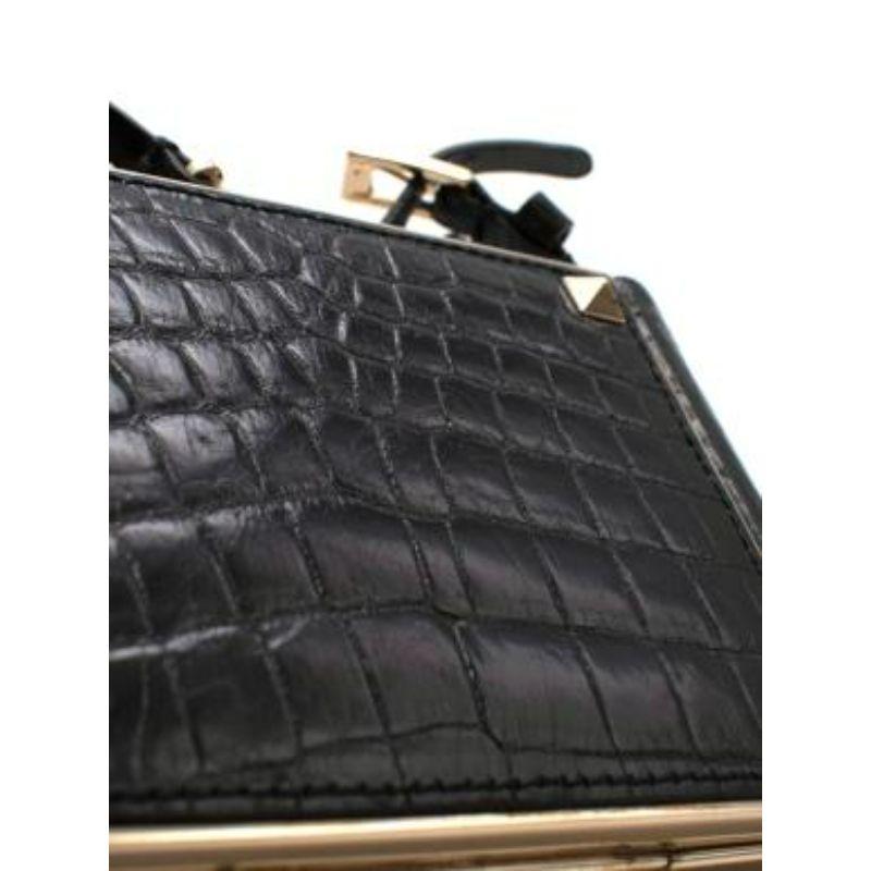 vintage black croc embossed leather box bag For Sale 5