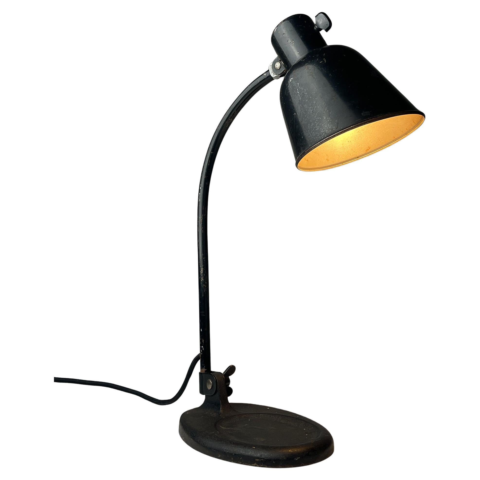 Lampe de bureau noire Matador Bur par Christian Dell Allemagne, années 1930, modèle 2768 en vente