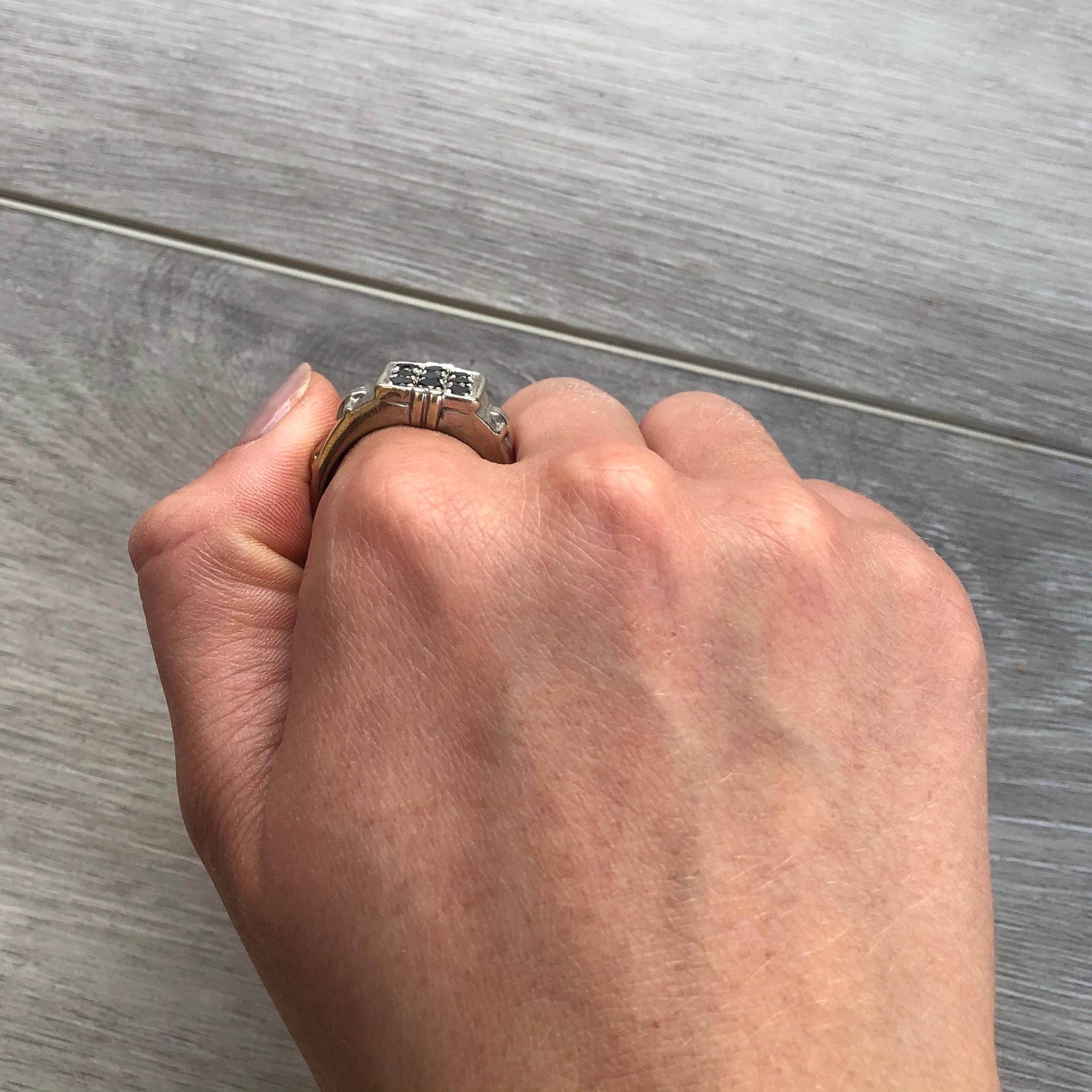 Vintage Black Diamond and 9 Carat White Gold Signet Ring In Good Condition For Sale In Chipping Campden, GB
