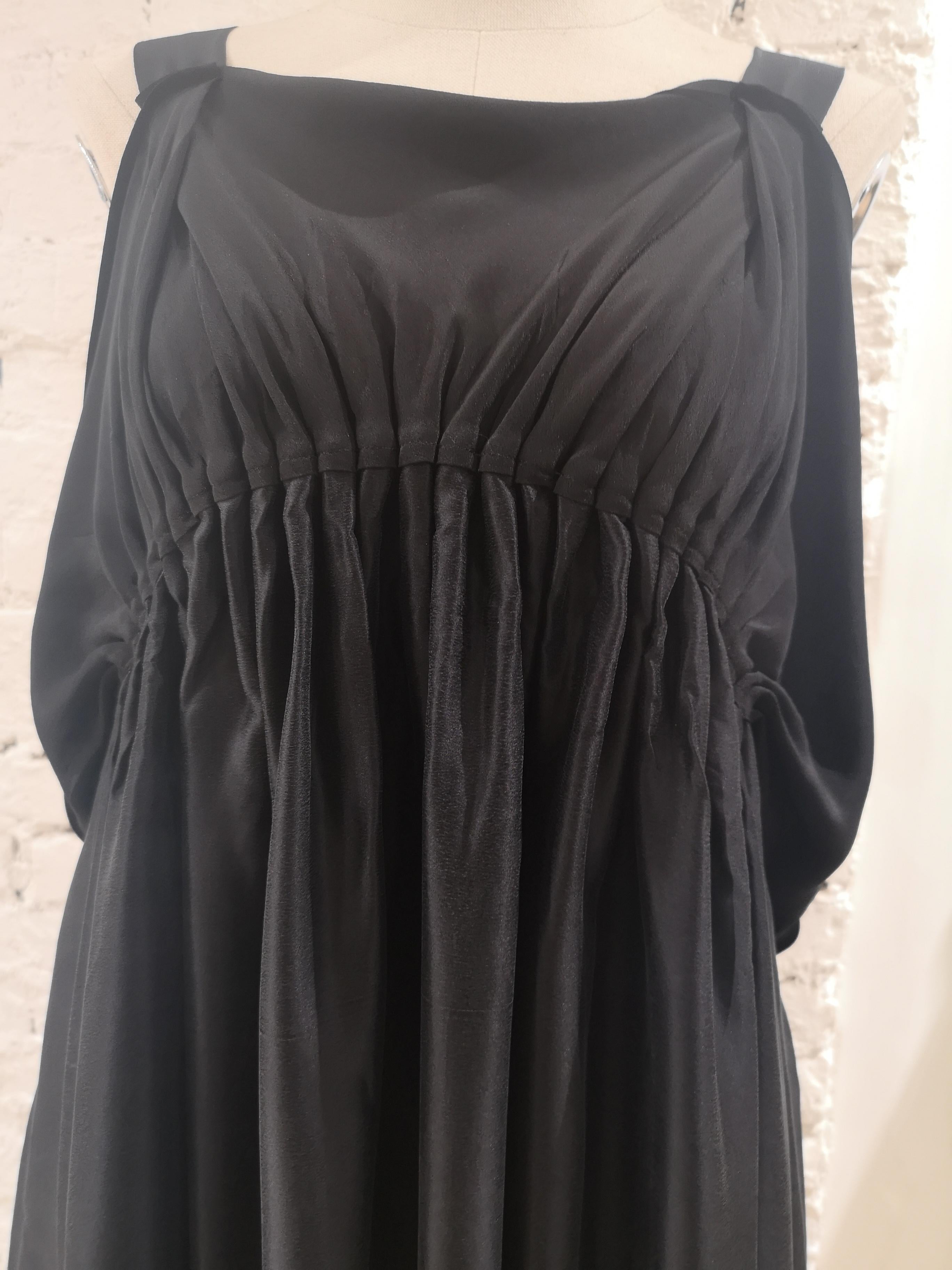 Vintage black dress In Good Condition In Capri, IT