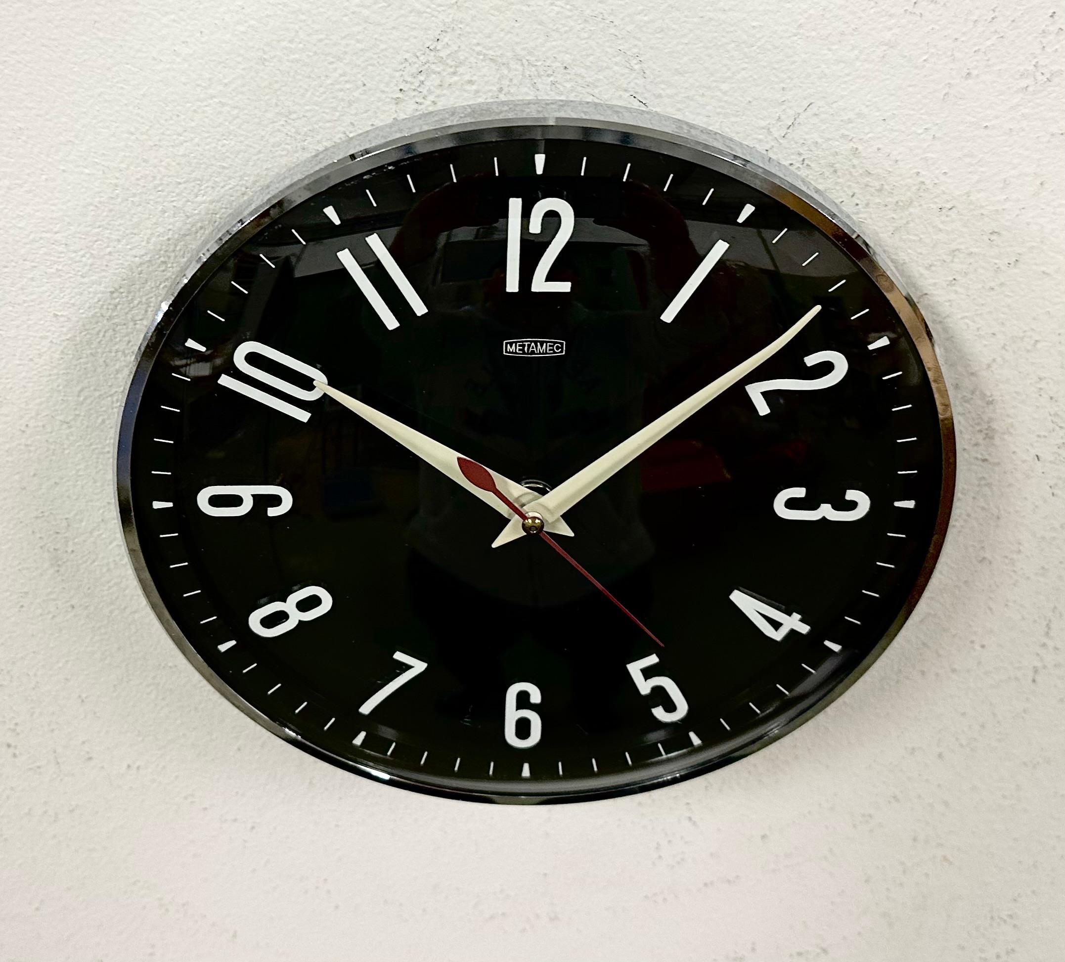 Late 20th Century Vintage Black Electric Wall Clock from Metamec, 1970s