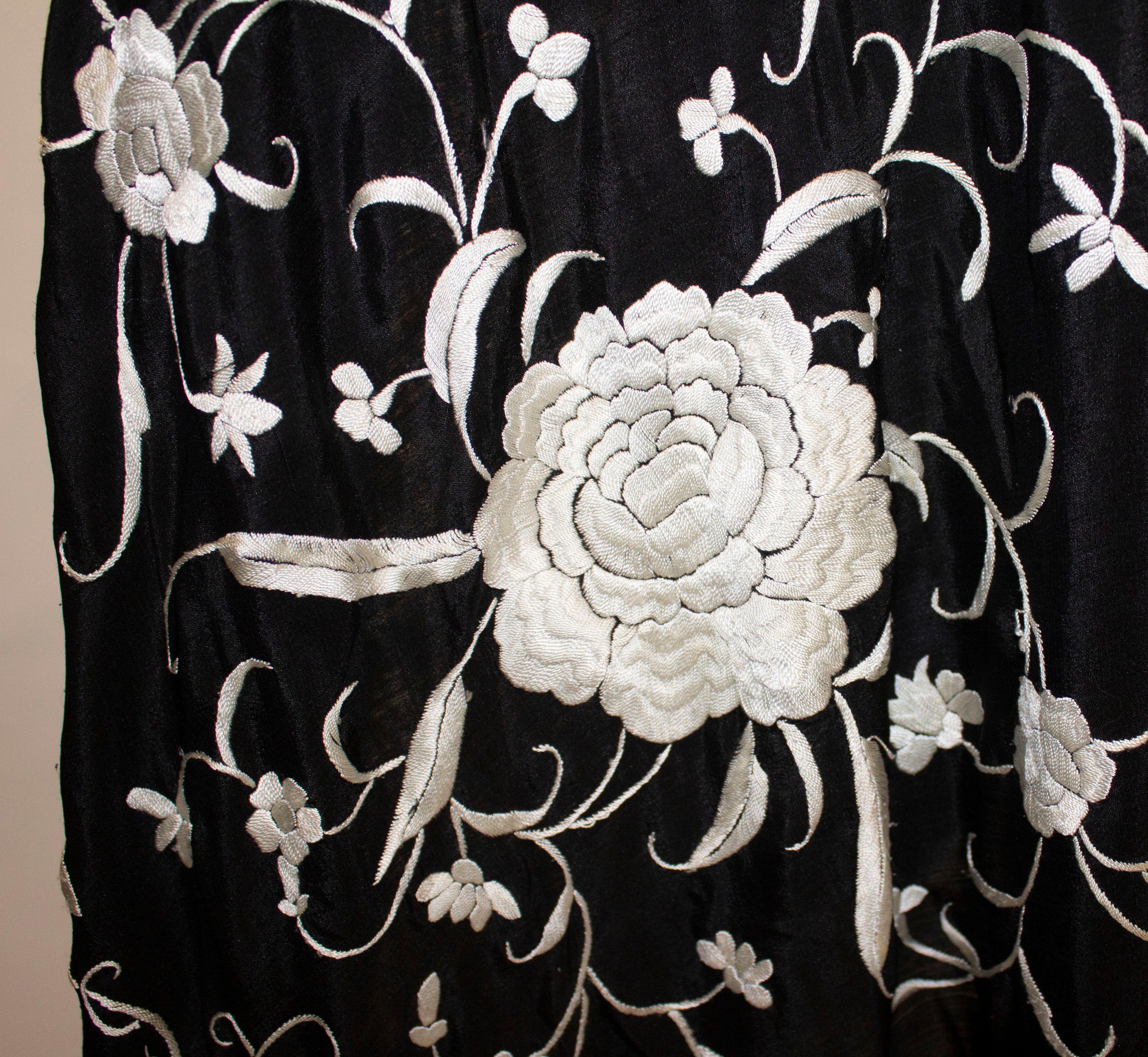 Vintage Black Embroidered Silk Piano Shawl with Fringing In Good Condition In London, GB