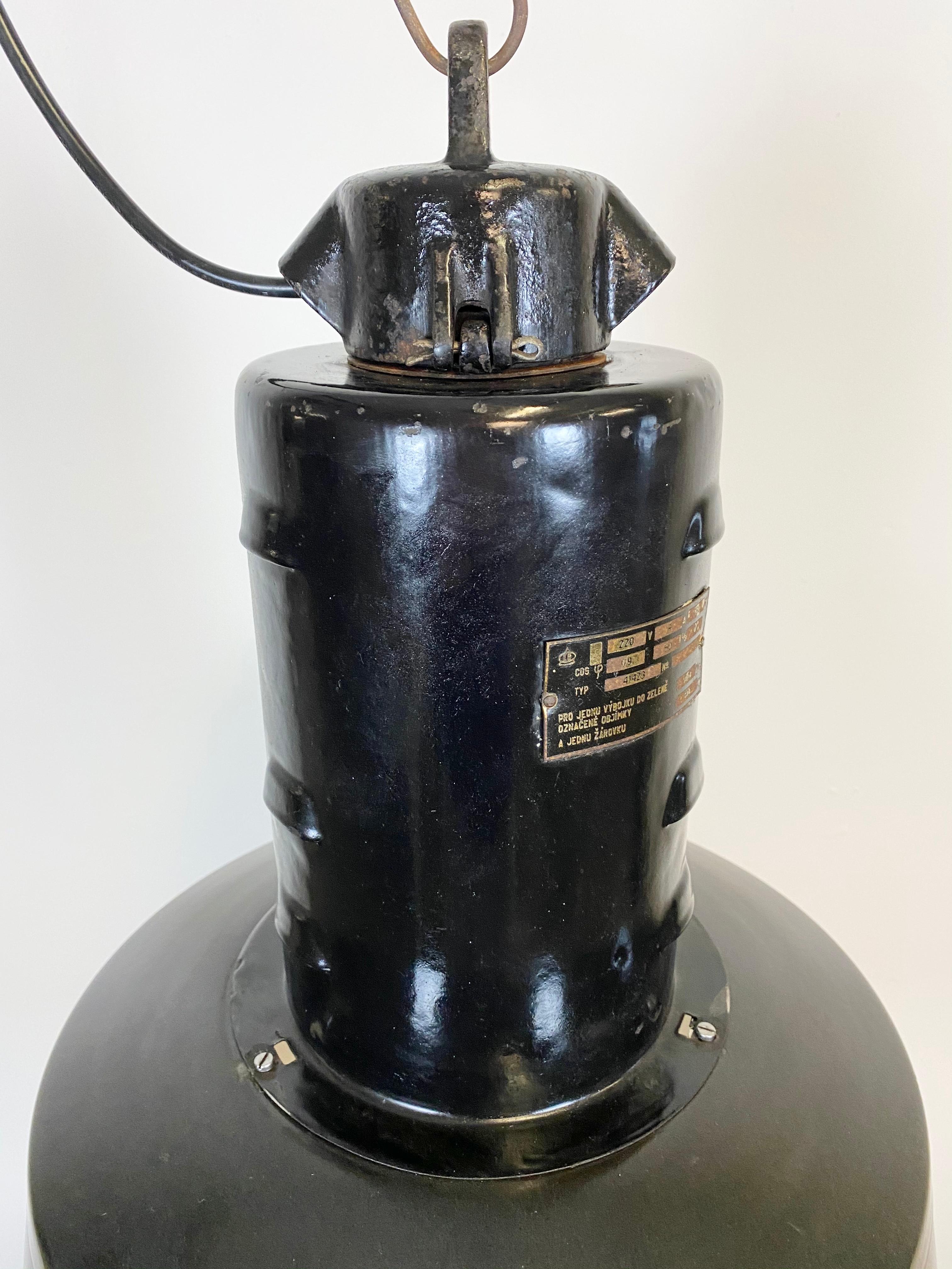Vintage Black Enamel Factory Lamp, 1950s In Good Condition In Kojetice, CZ