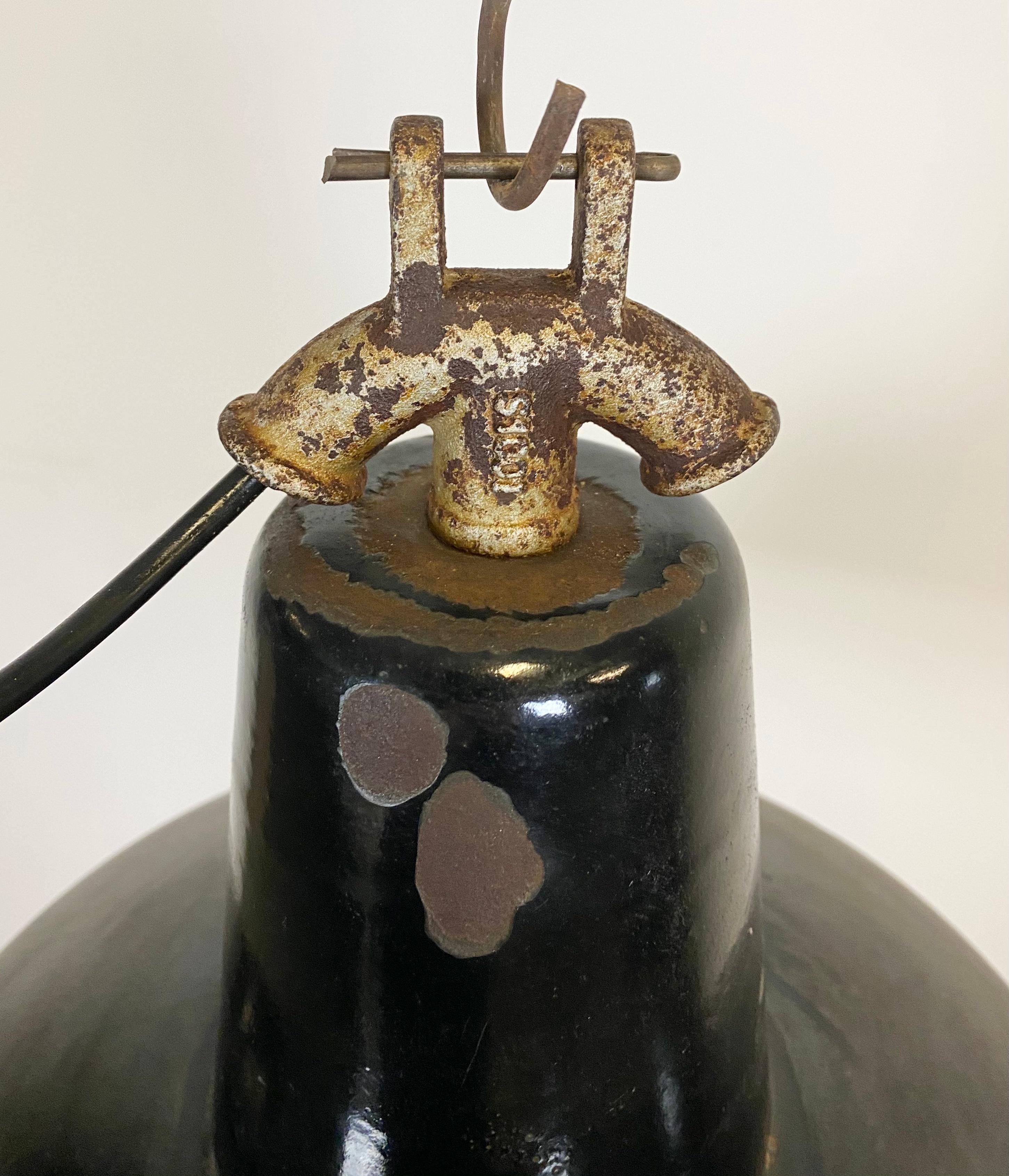 Vintage Black Enamel Industrial Factory Pendant Lamp, 1930s In Good Condition In Kojetice, CZ