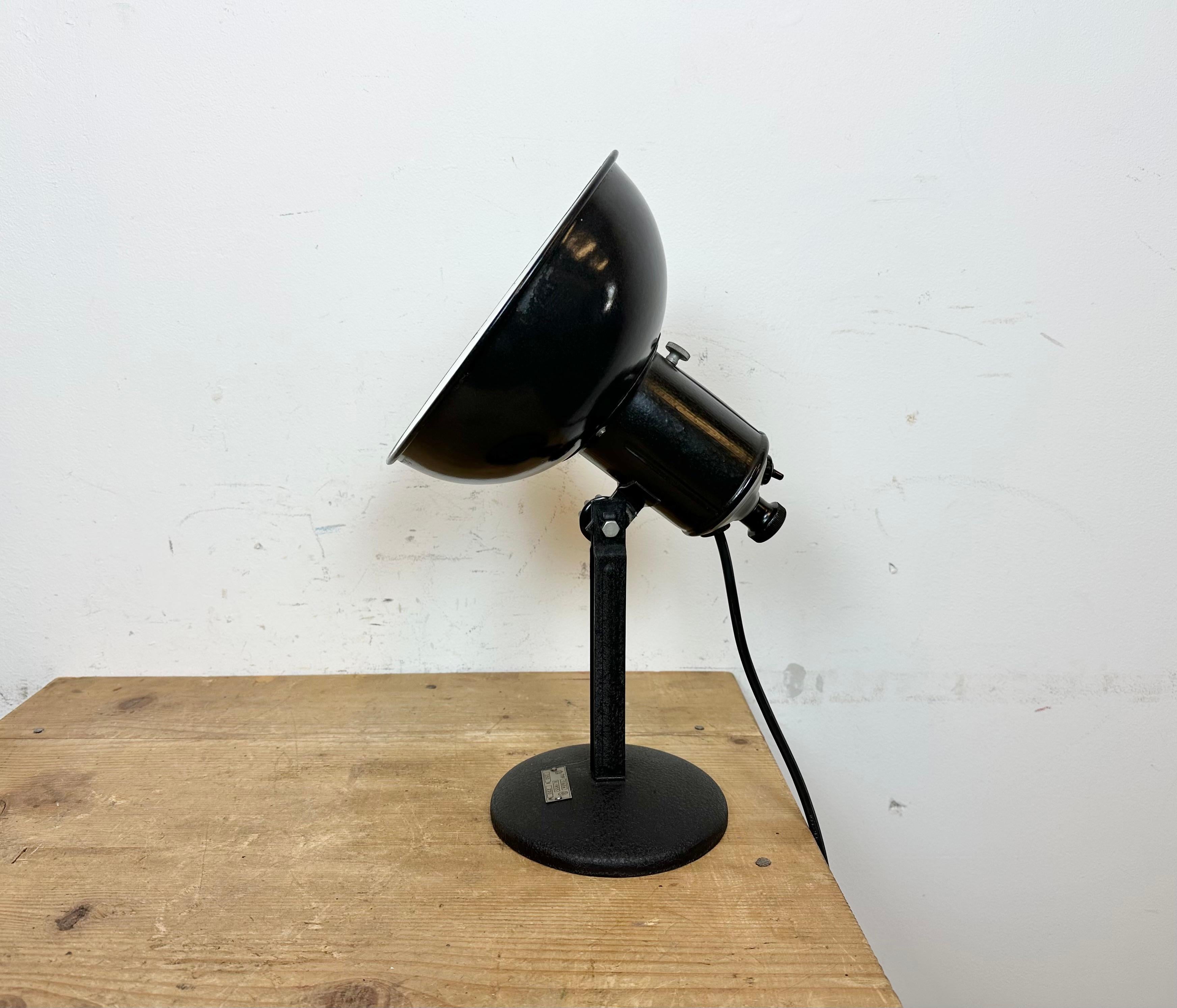 Vintage Black Enamel Table Photo Lamp, 1950s For Sale 1