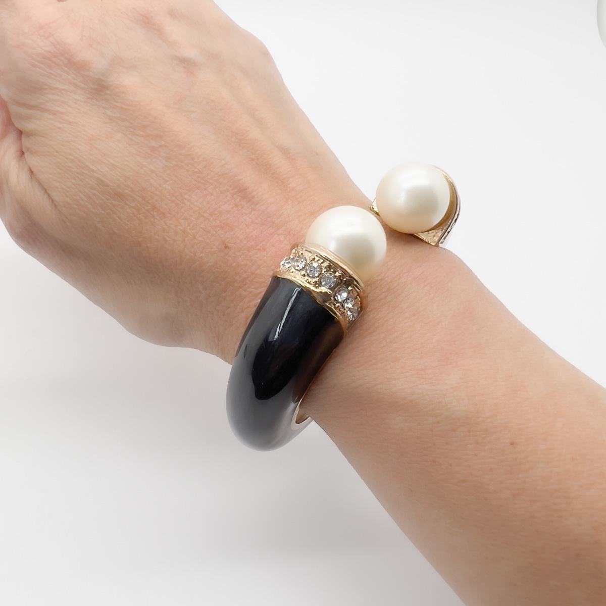 Vintage Black Enamel & Whole Pearl Torque Cuff 1990s In Good Condition In Wilmslow, GB