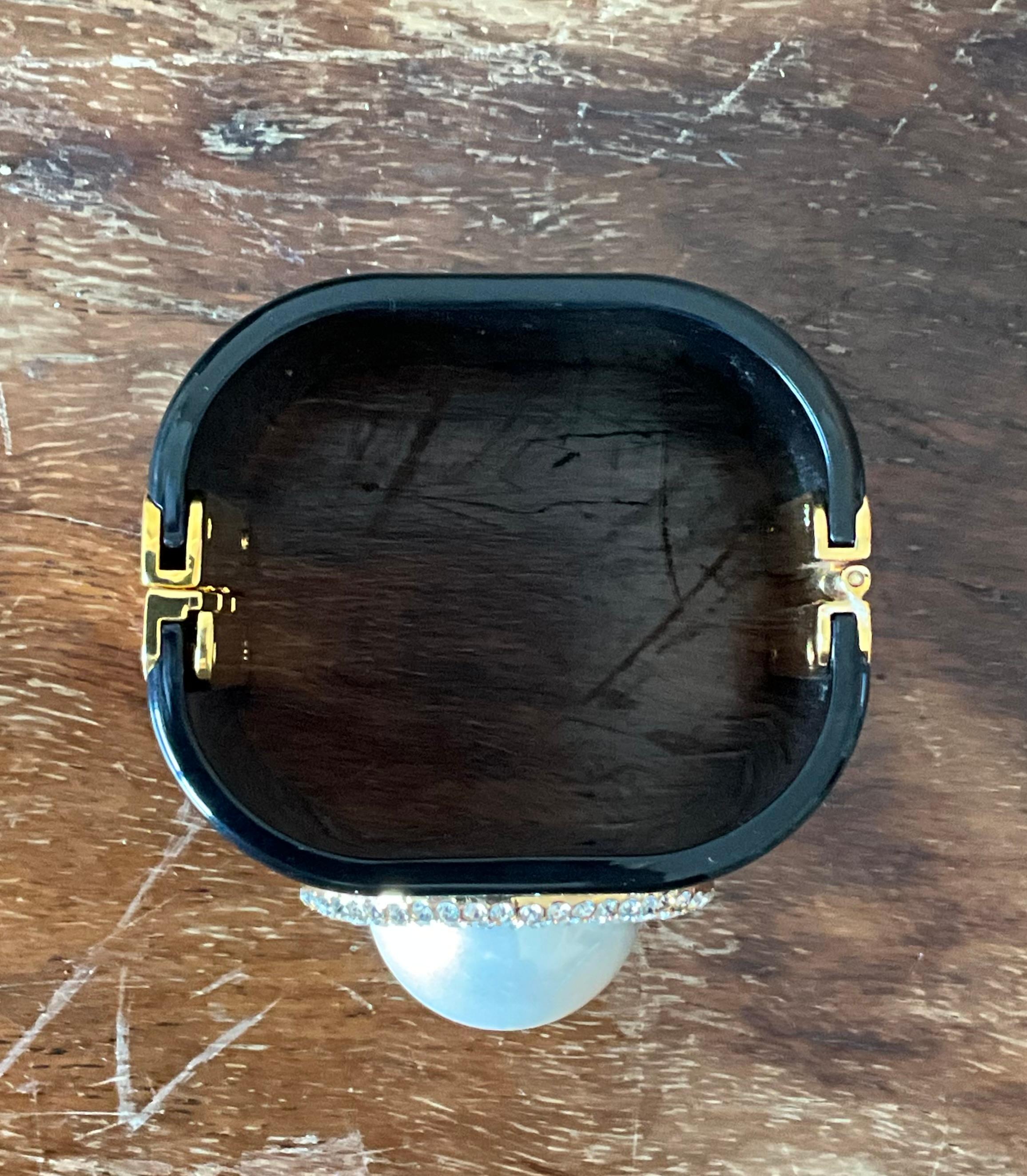 Vintage Black Faux Pearl Bracelet For Sale 1