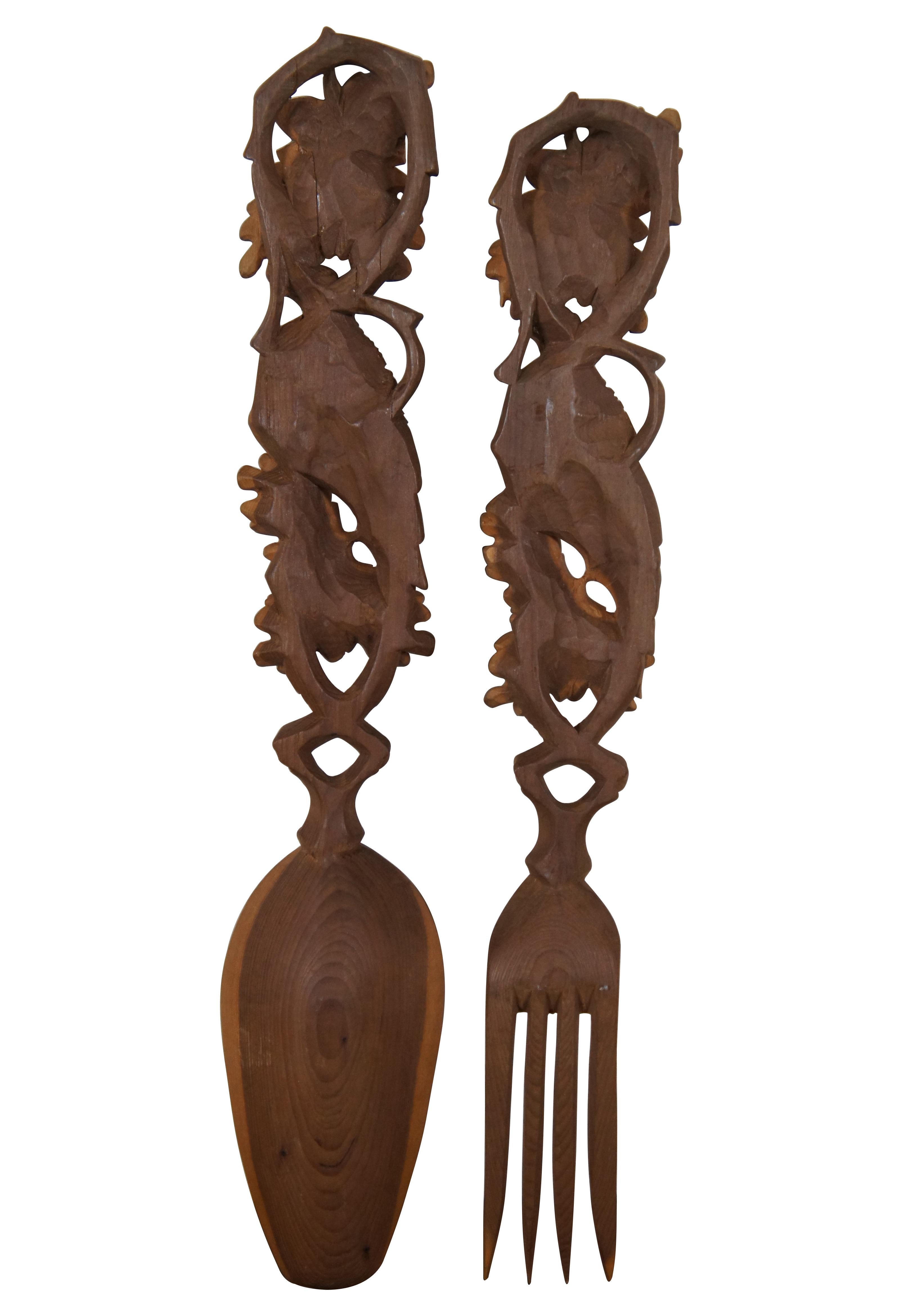 wooden fork and spoon wall decor