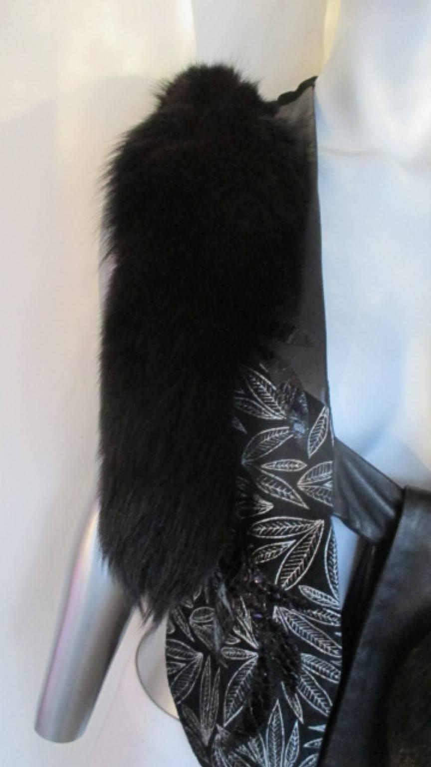 Black fox vintage fur vest For Sale 2