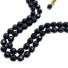 Collier vintage en perles de verre noir