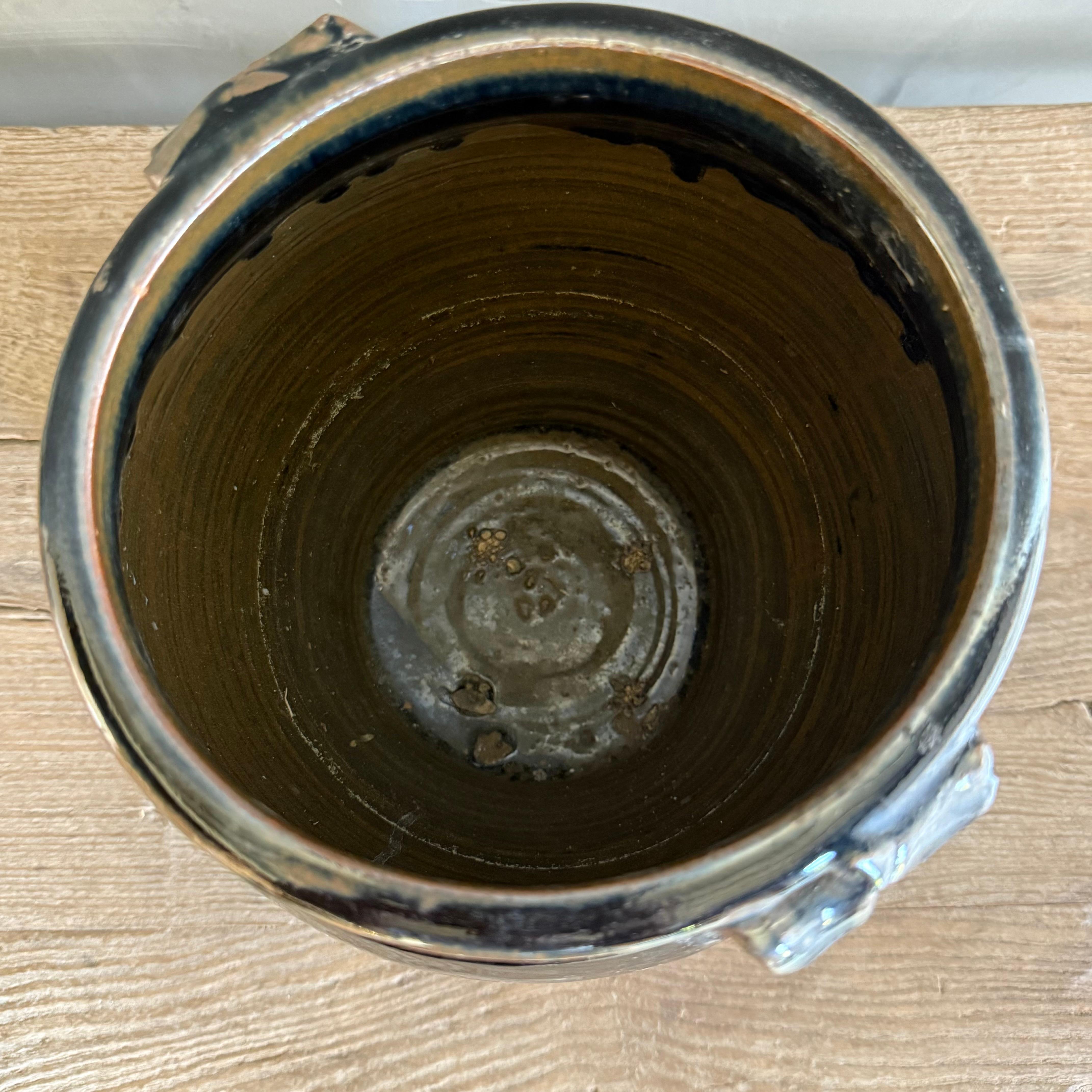 Vintage Schwarz glasierte Keramik im Wabi Sabi Stil im Angebot 1