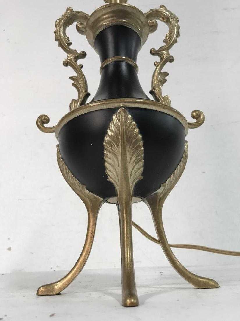 Vintage Black and Gold Toned Metal Lamp In Good Condition For Sale In Sheffield, MA