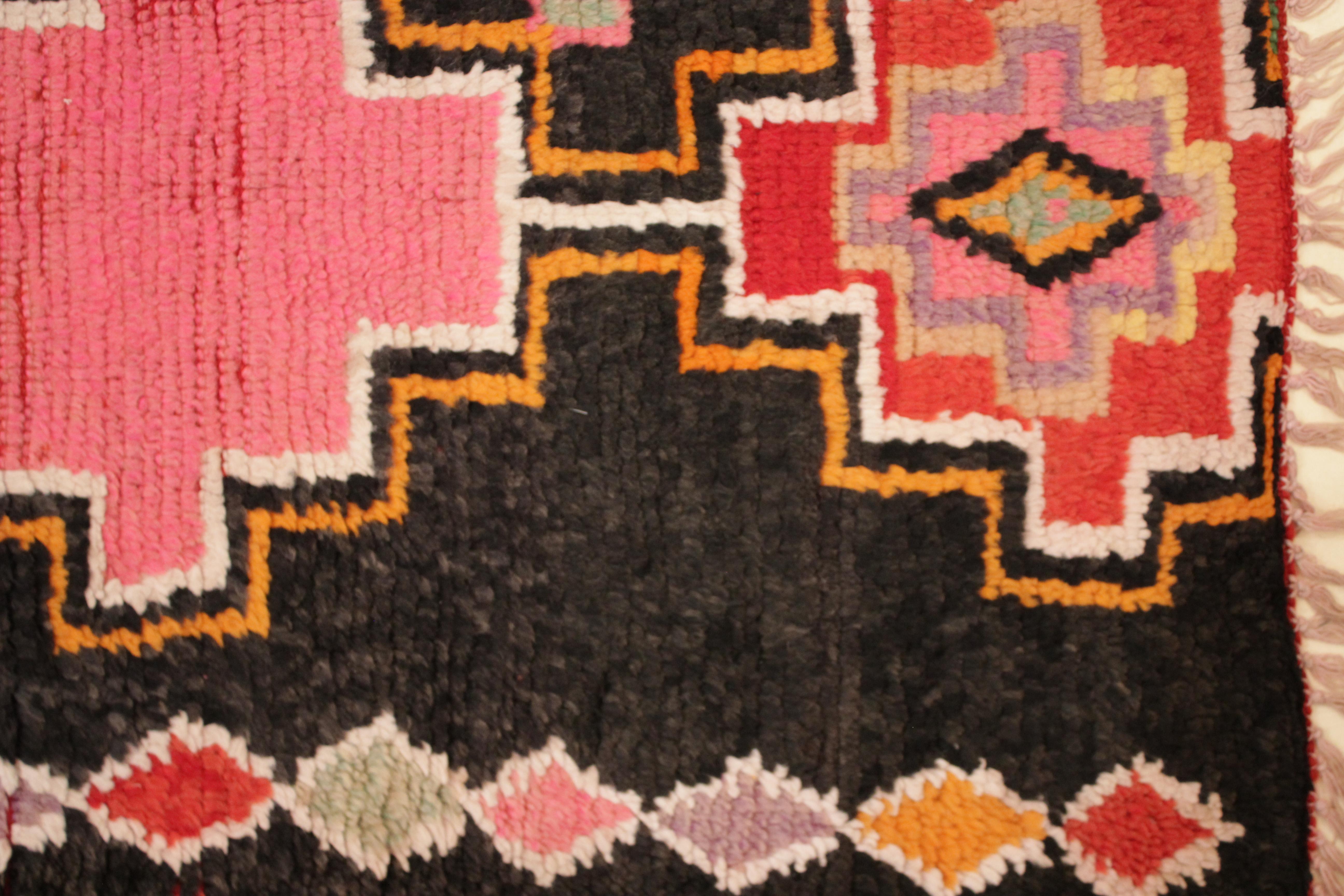Vintage Black Ground Boujad Moroccan Berber Rug with Polychrome Stepped Diamonds In Excellent Condition For Sale In Milan, IT
