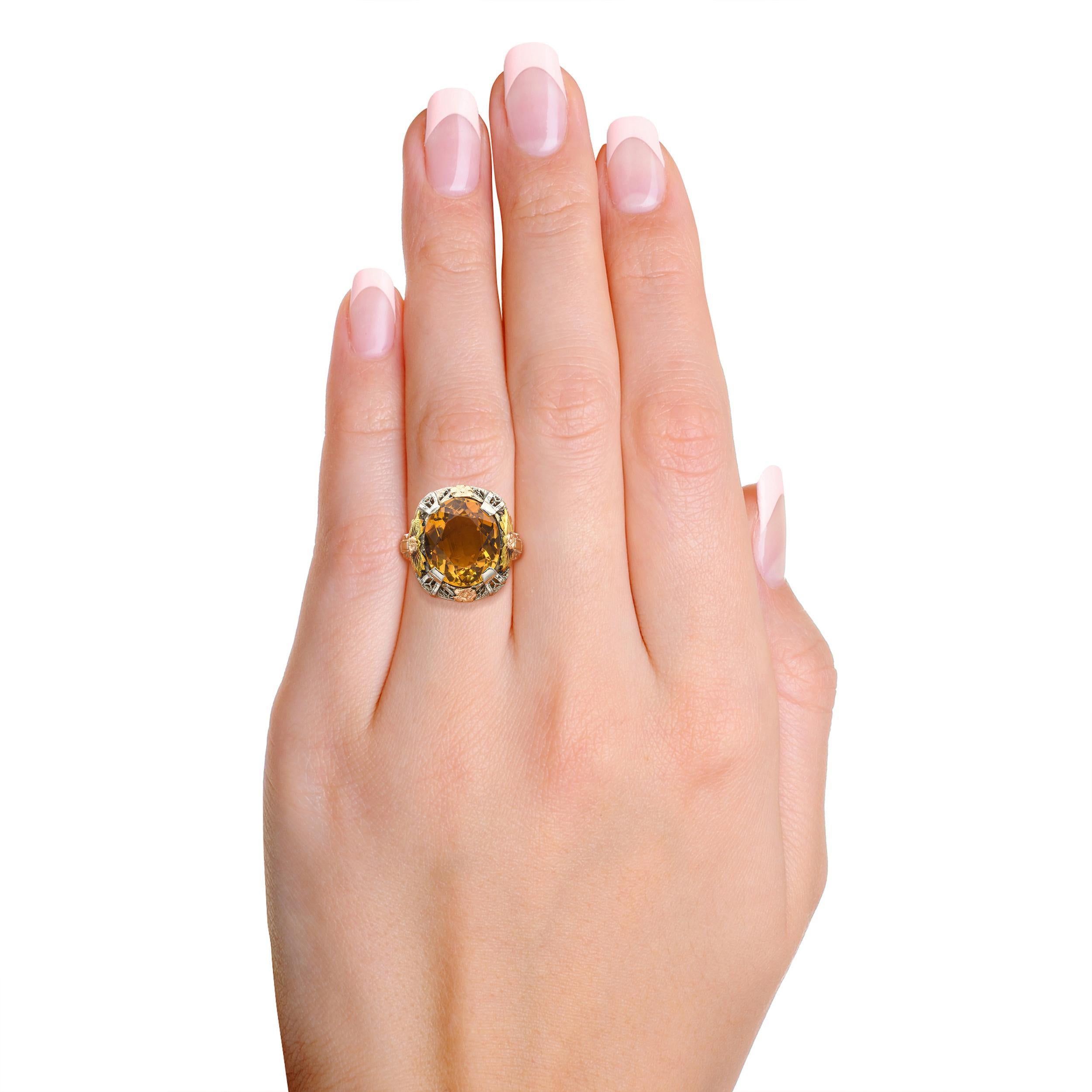 Taille ovale Vintage I Hill Bague Citrine en or 13k Tri-Tone en vente
