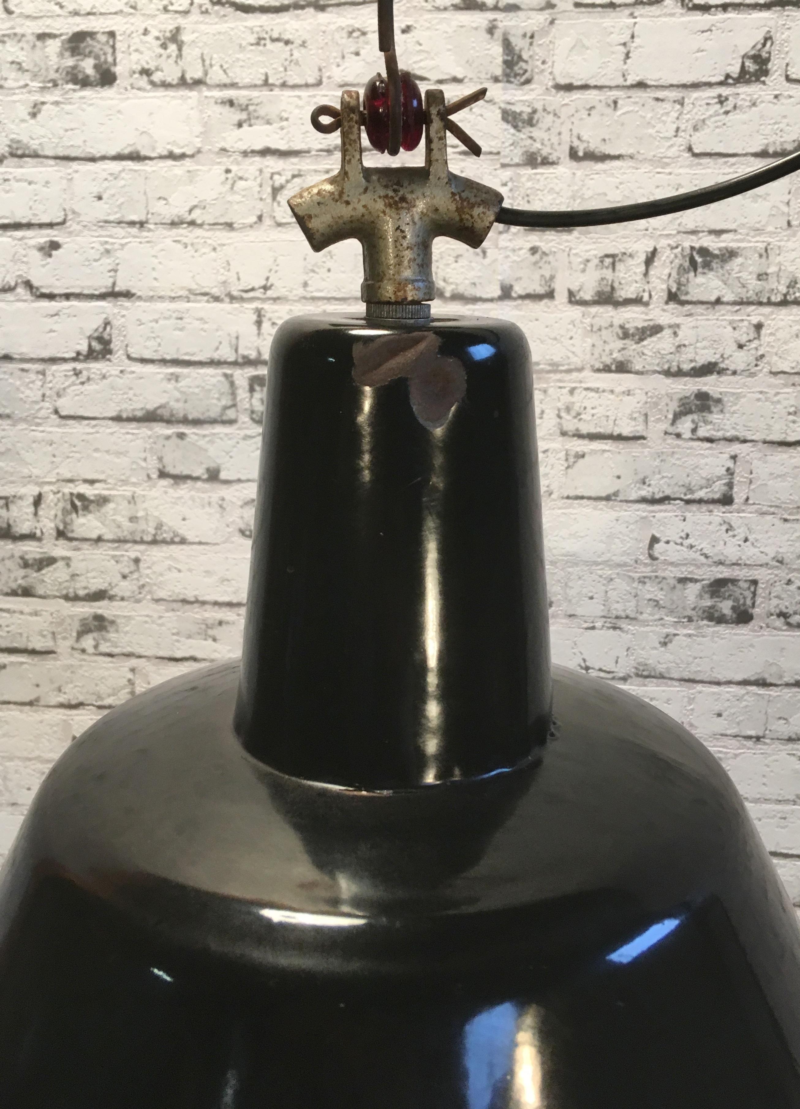 Vintage Black Industrial Ceiling Lamp, 1930s In Good Condition In Kojetice, CZ
