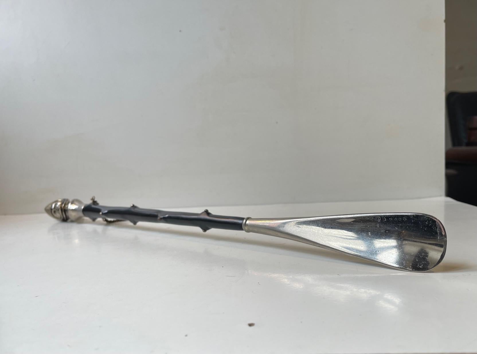 Mid-Century Modern Vintage Black Knight Long Shoe Horn, Germany 1950s For Sale