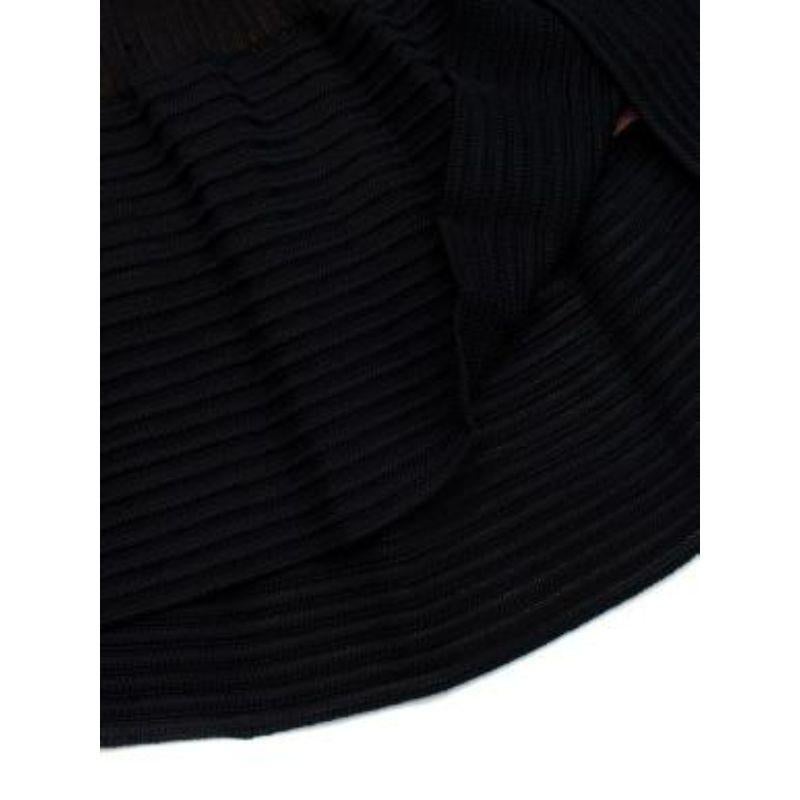 Vintage Black Knit Ruffled Mini Skirt For Sale 2