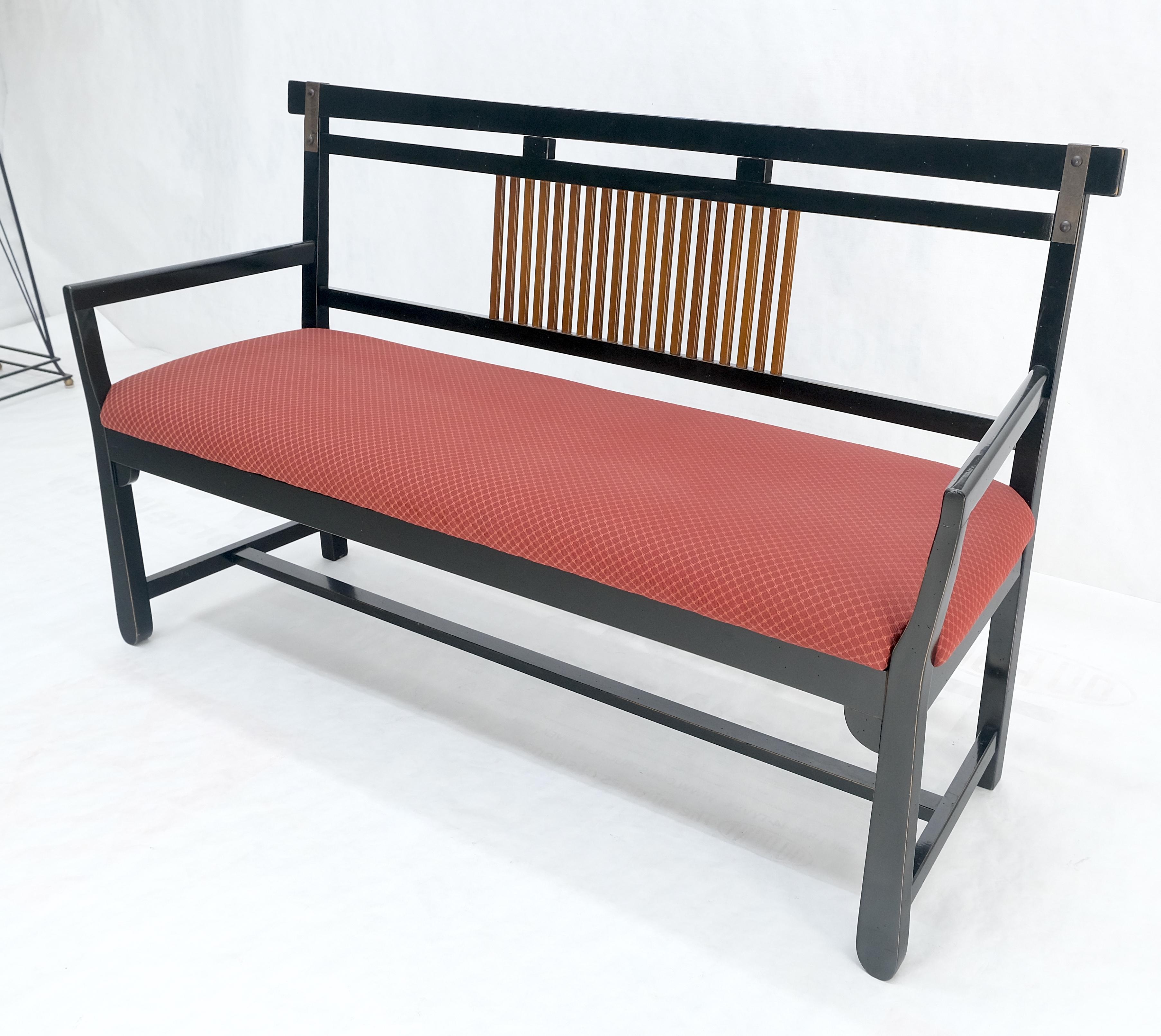 Vintage Black Lacquer Red Upholstery Bench w/ Arms Slotted Back MINT For Sale 2